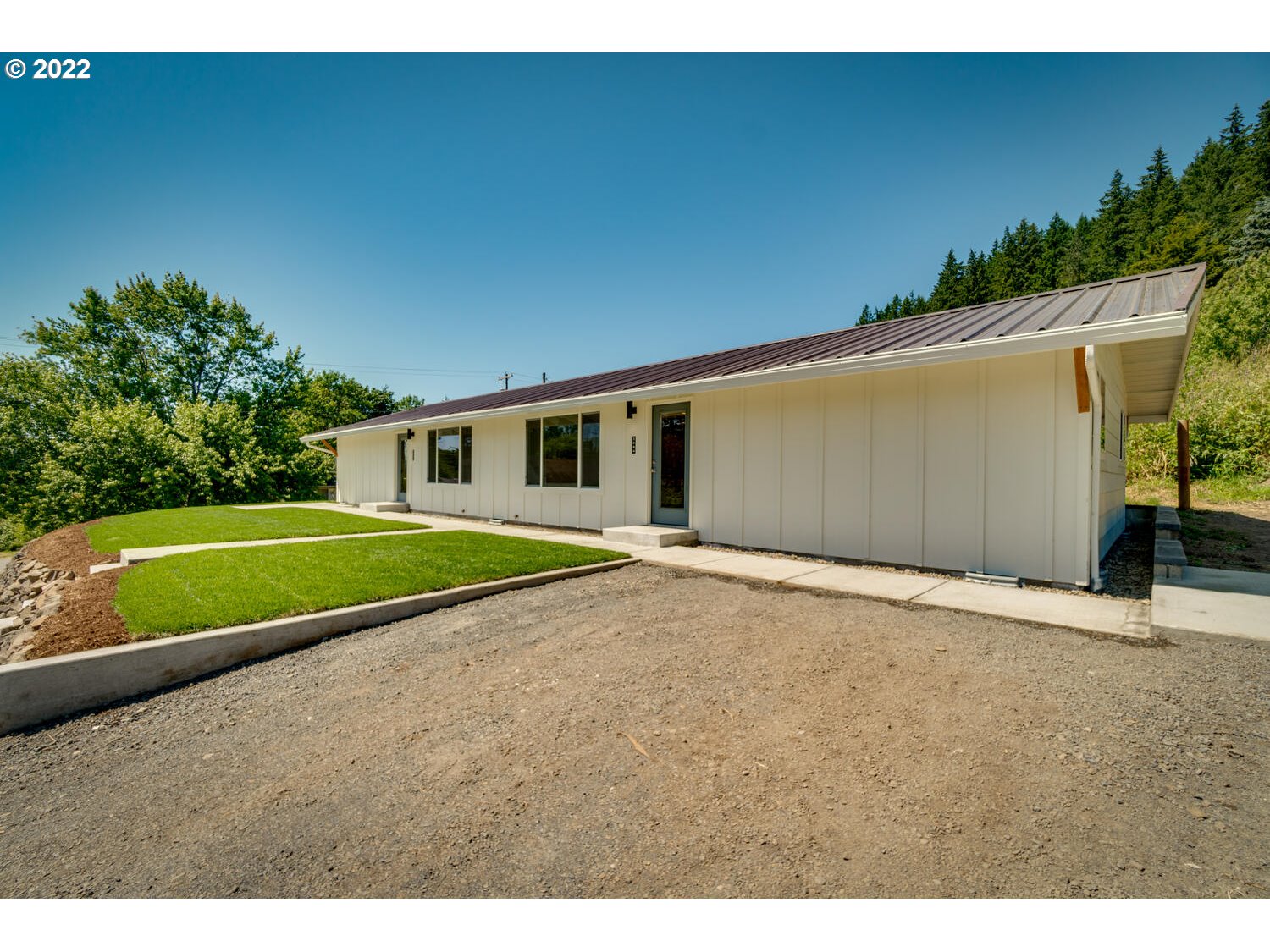 1002  Cedar St, Kalama, WA 98625