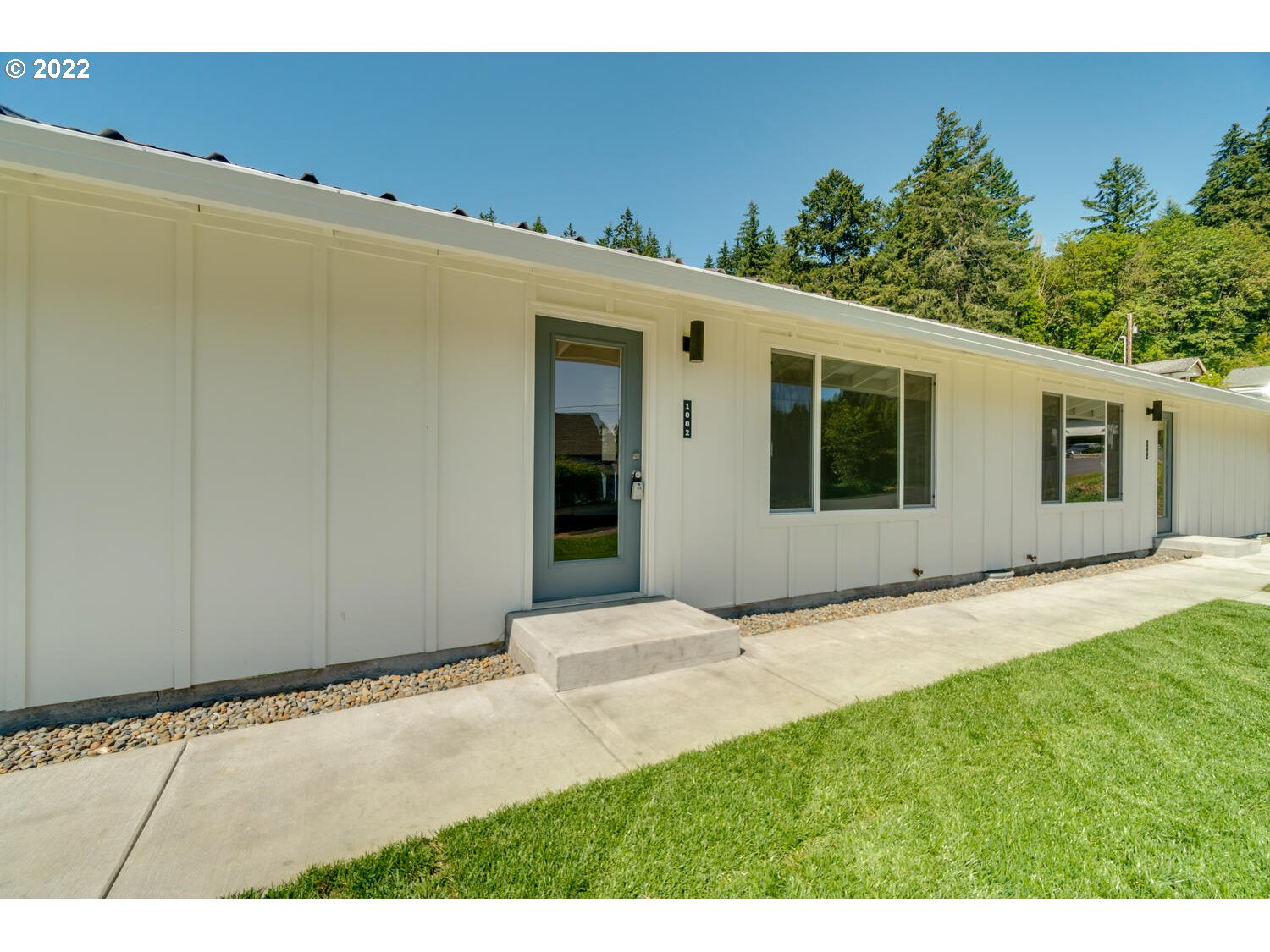 1002  Cedar St, Kalama, WA 98625