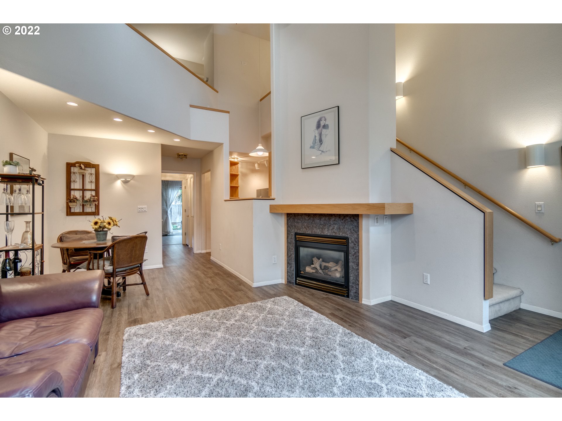 Photo #5: 22587952 Listing 