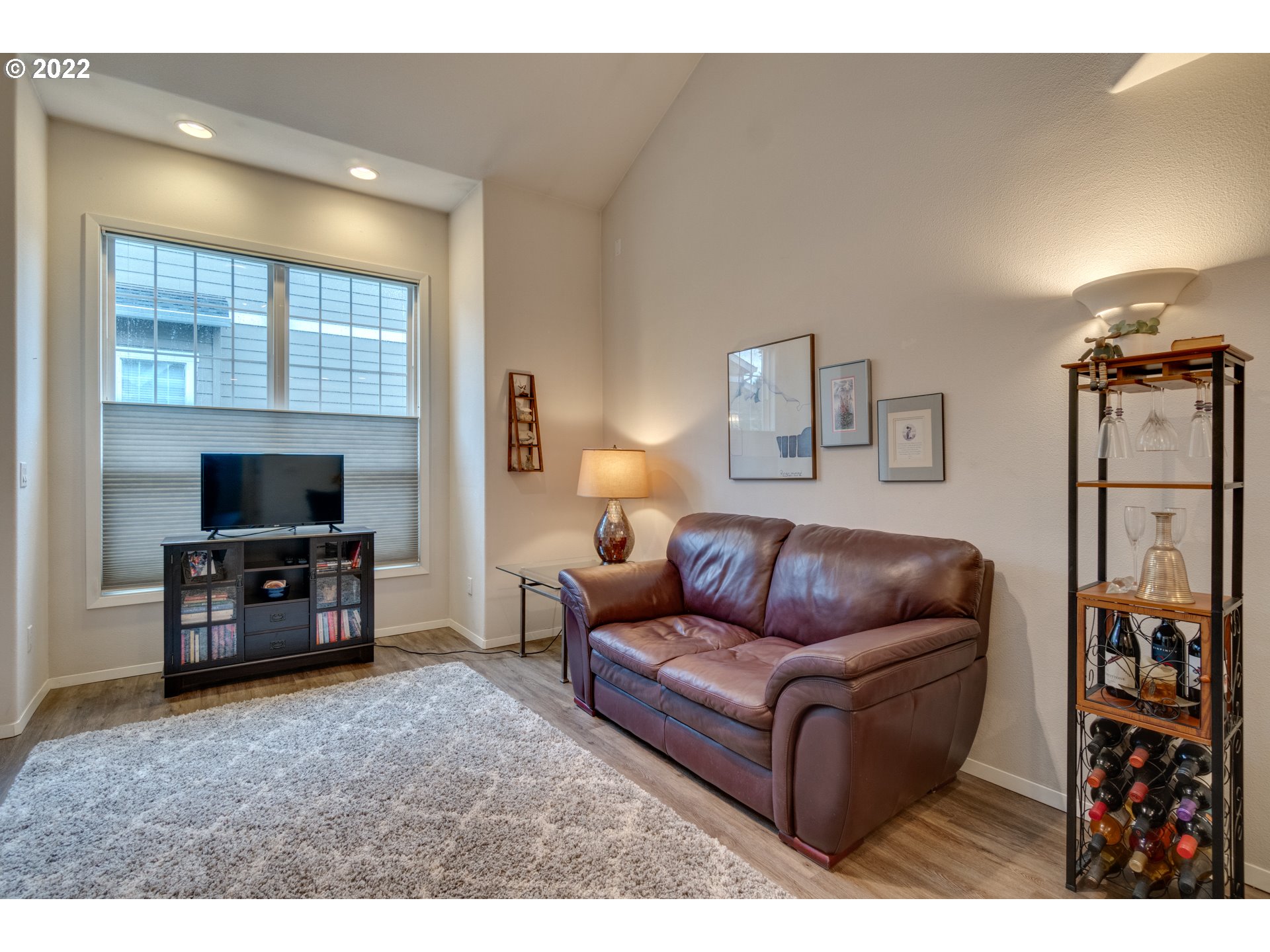 Photo #6: 22587952 Listing 