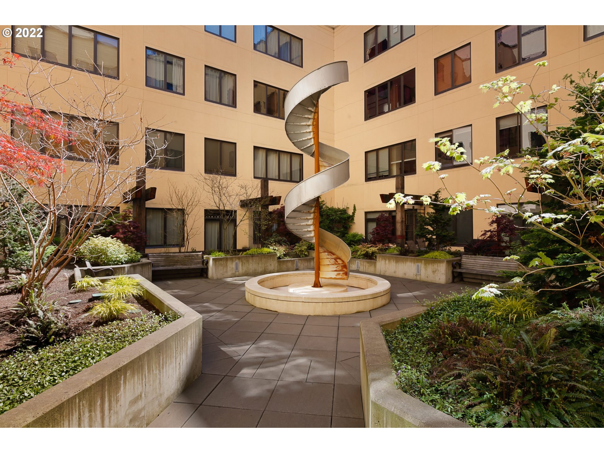 Photo #3: 22592711 Listing 