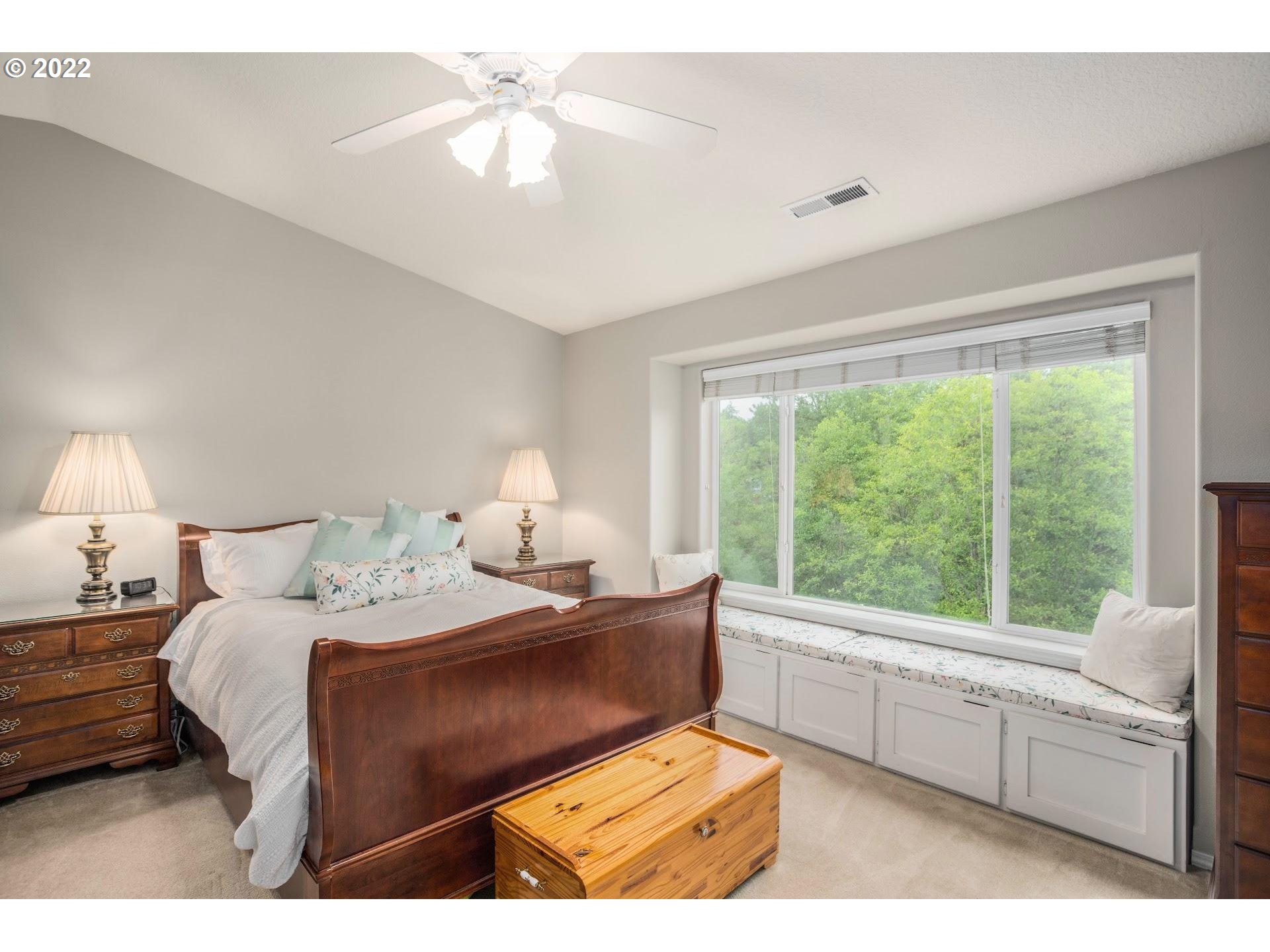 Photo #5: 22593197 Listing 