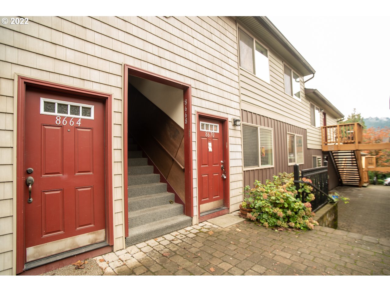 Photo #5: 22593826 Listing 