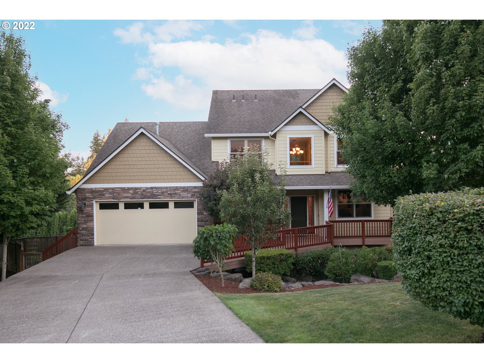 870 N P St, Washougal, WA 98671