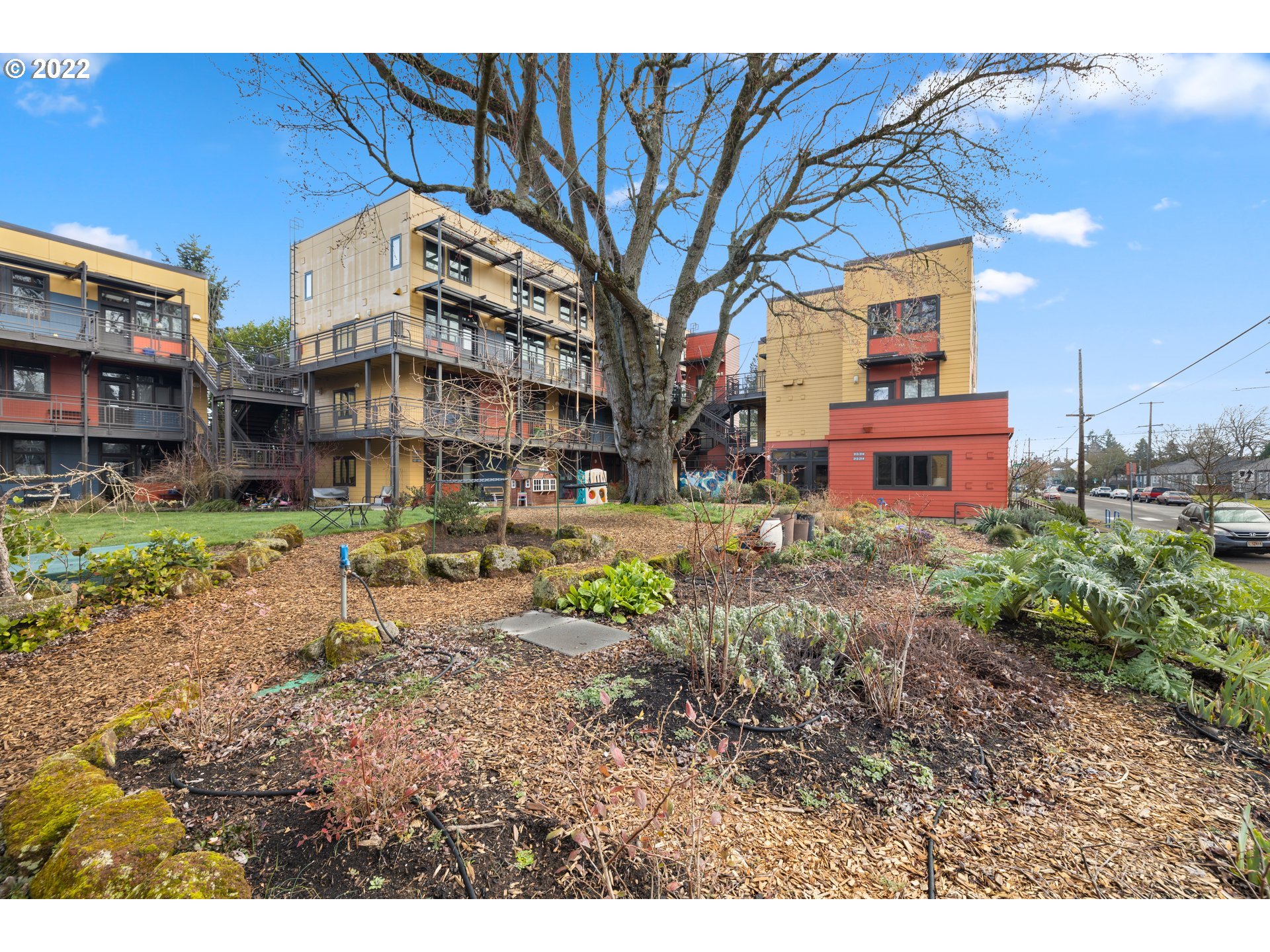 Photo #4: 22608062 Listing 