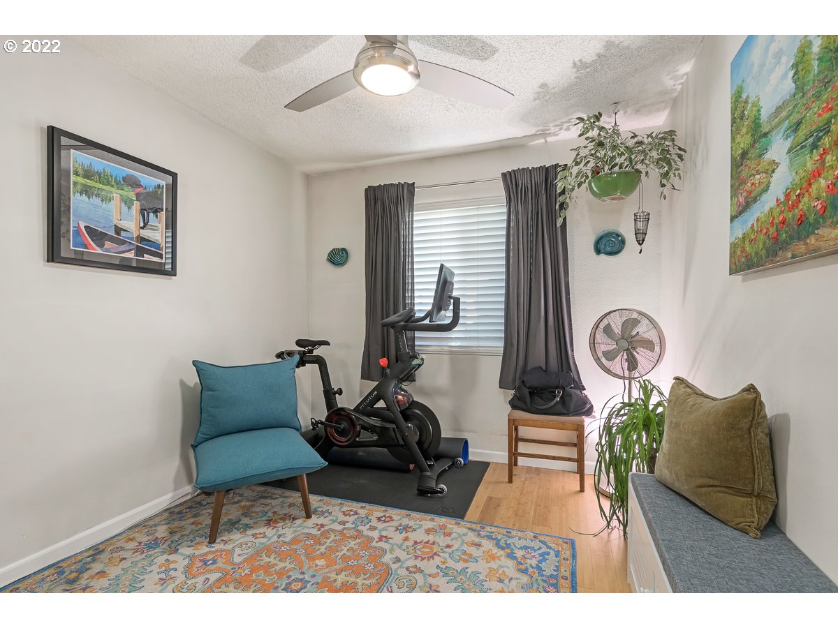 Photo #6: 22609382 Listing 
