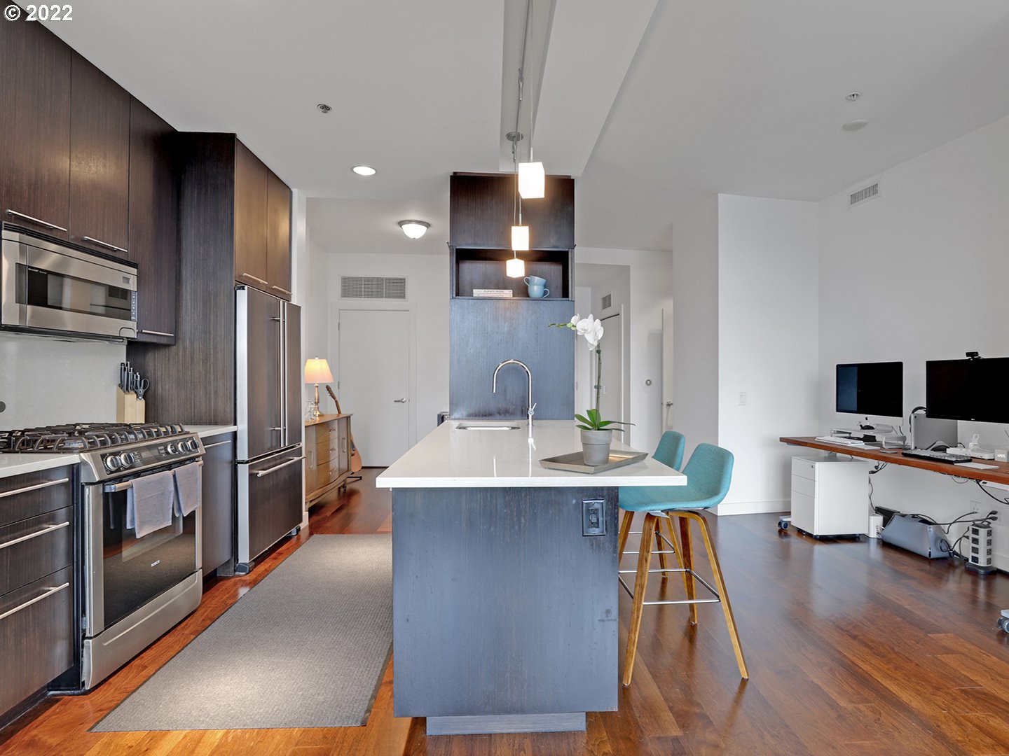 Photo #2: 22609554 Listing 