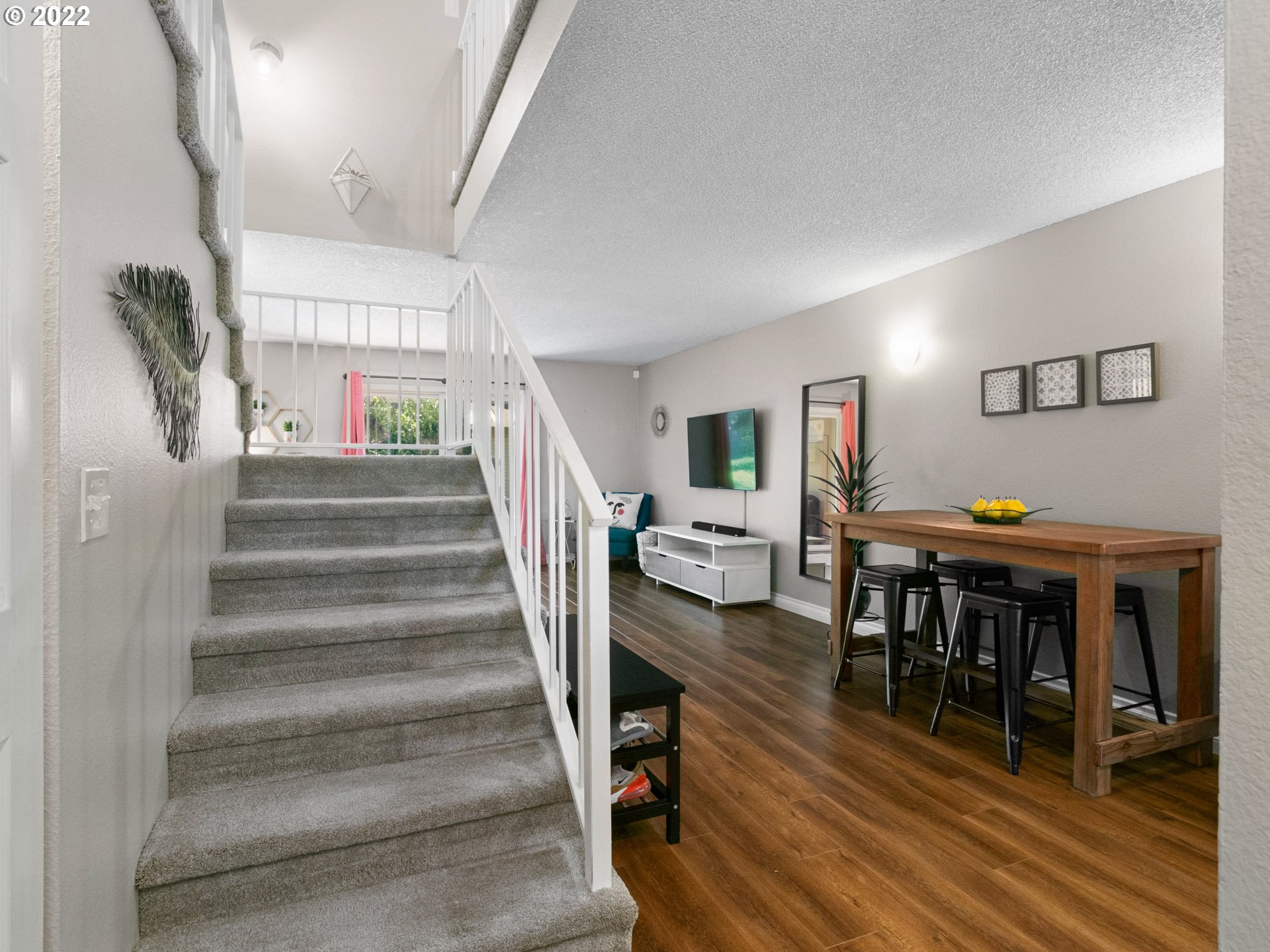 Photo #2: 22610864 Listing 