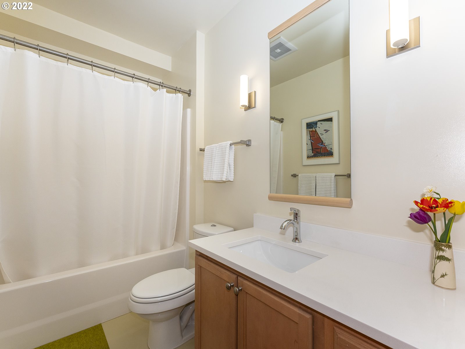 Photo #5: 22612200 Listing 