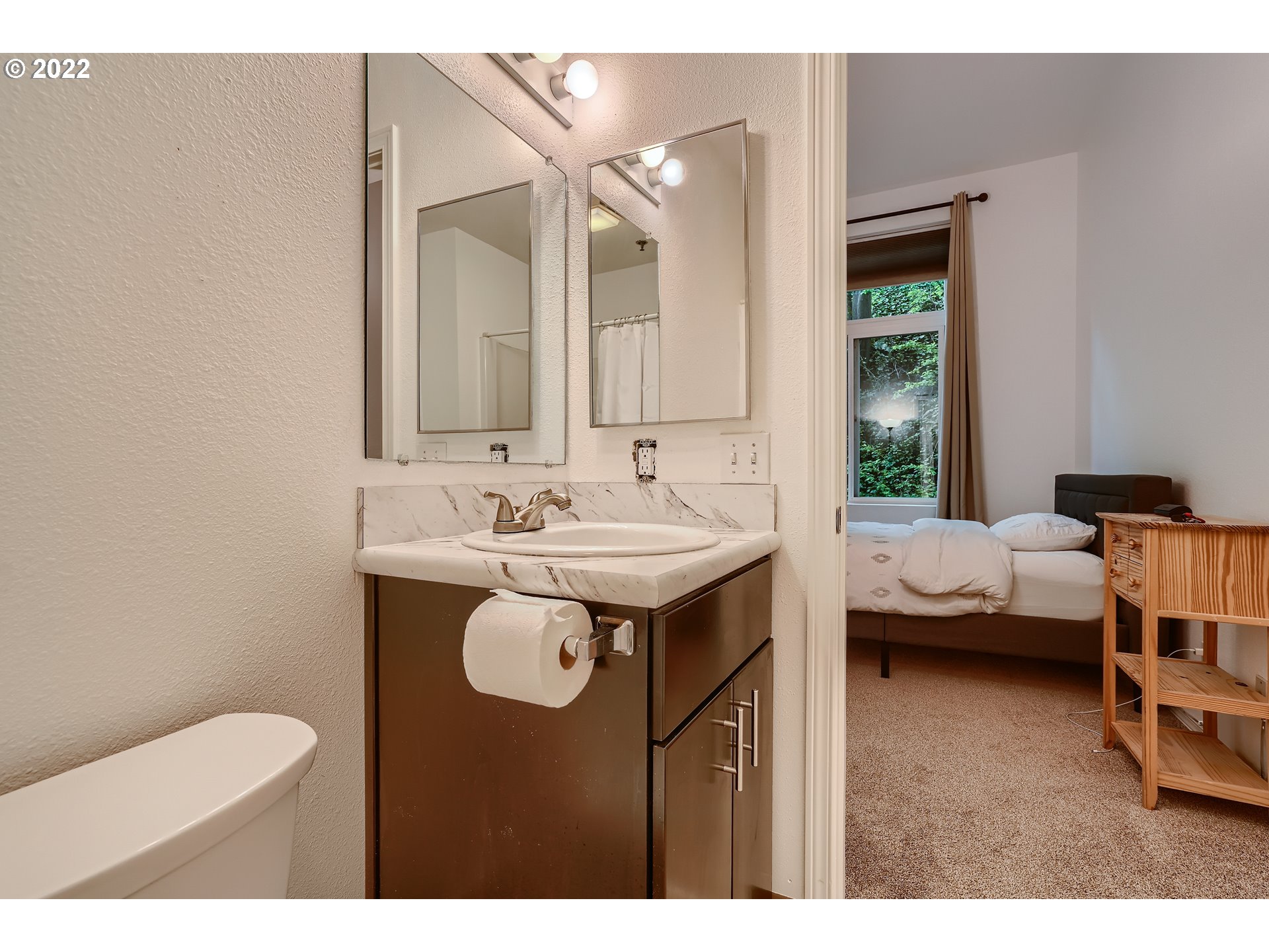 Photo #6: 22613320 Listing 