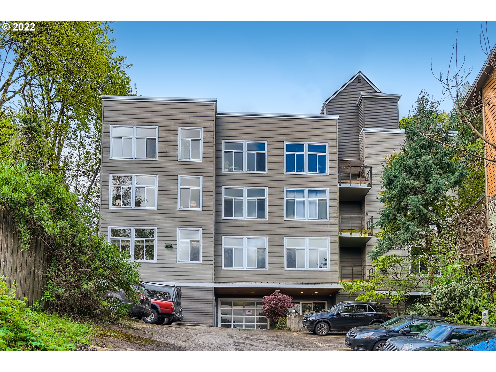 Photo #2: 22613320 Listing 