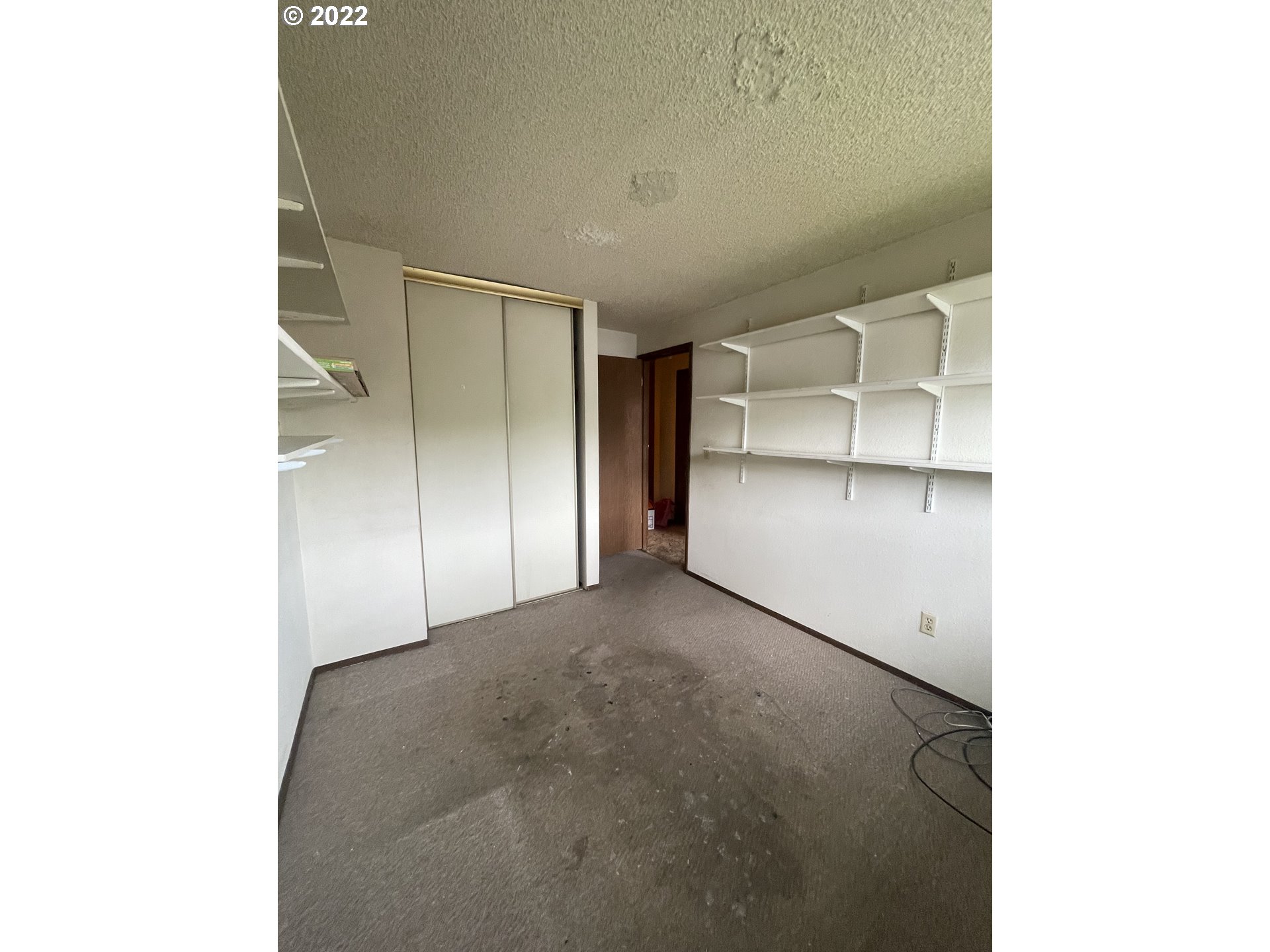 Photo #6: 22617716 Listing 
