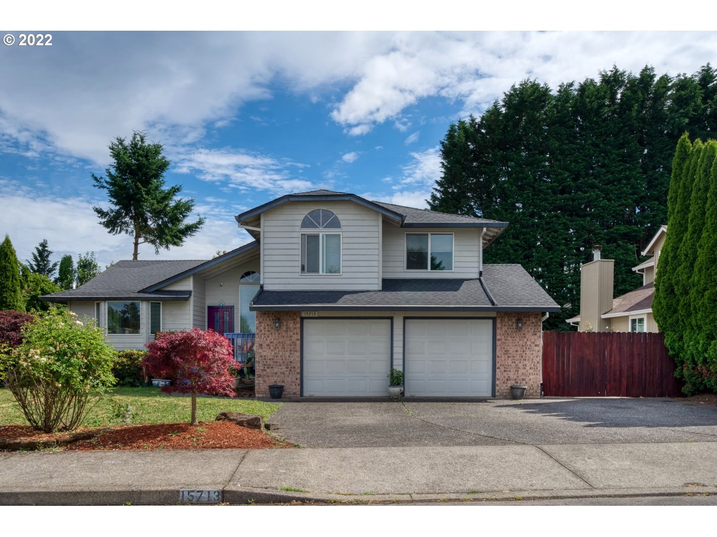 15713 NE 6th Cir, Vancouver, WA 98684