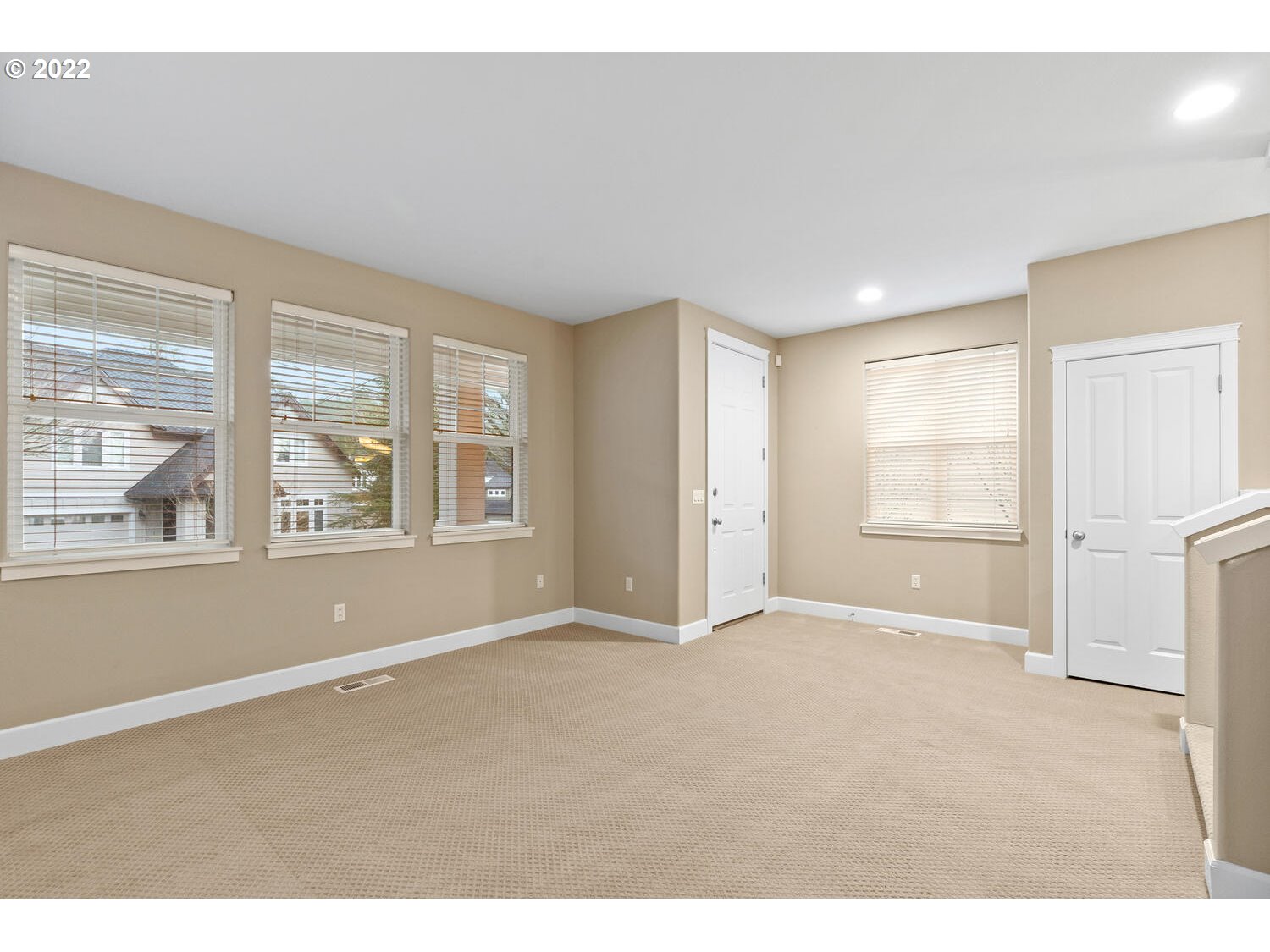 Photo #2: 22626738 Listing 