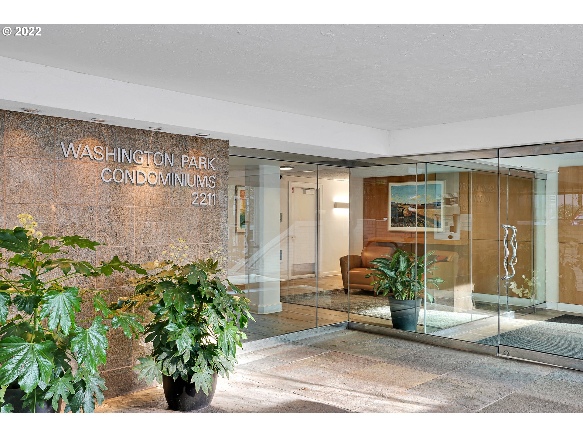 Photo #3: 22630988 Listing 