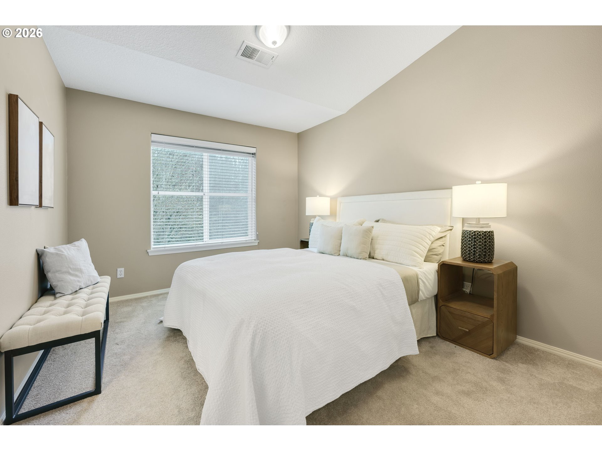 Photo #14: 226348908 Listing: Photo #14