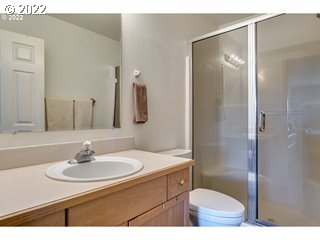 3917 NE 35th Cir, Vancouver, WA 98661