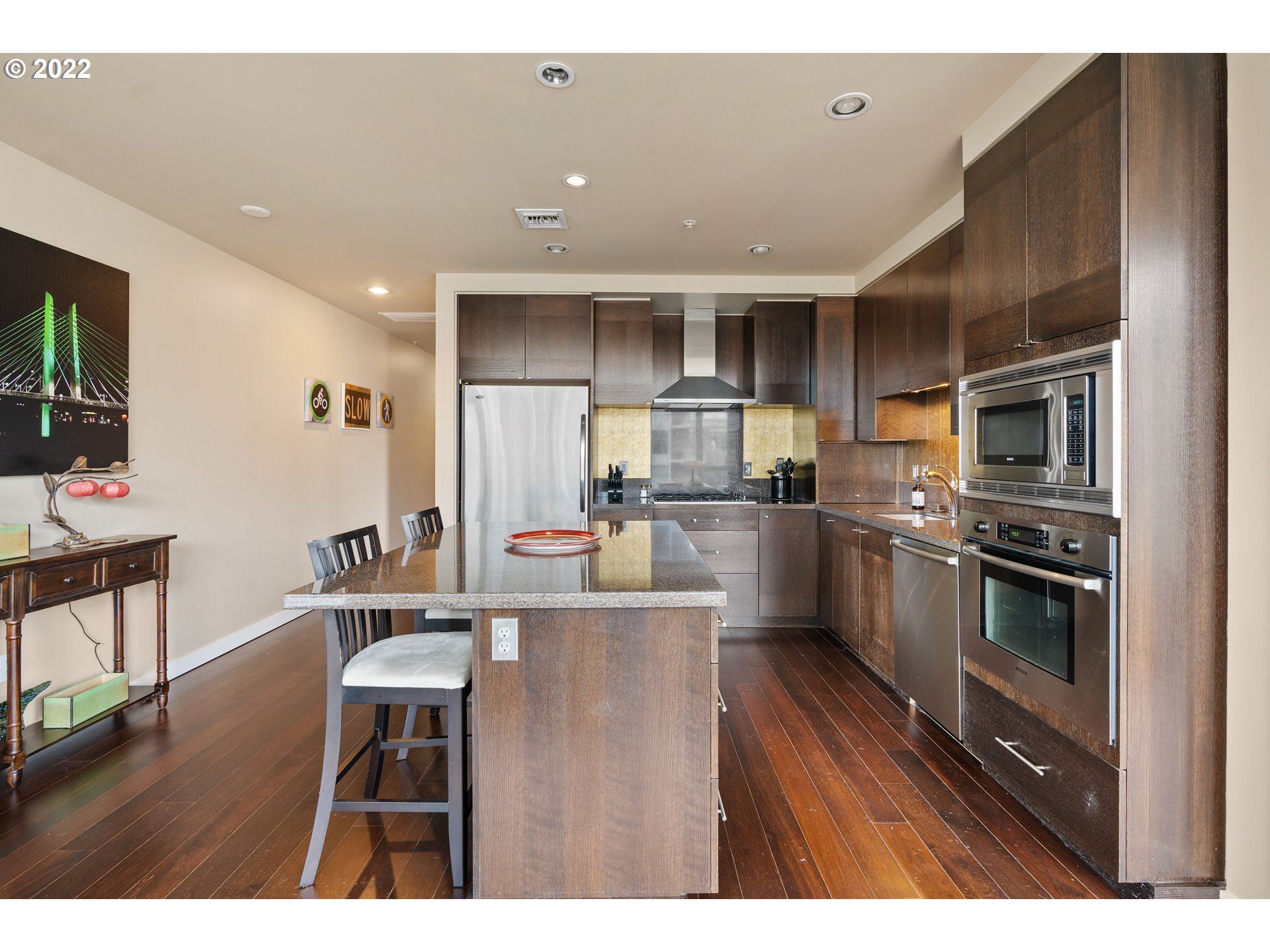Photo #6: 22637092 Listing 