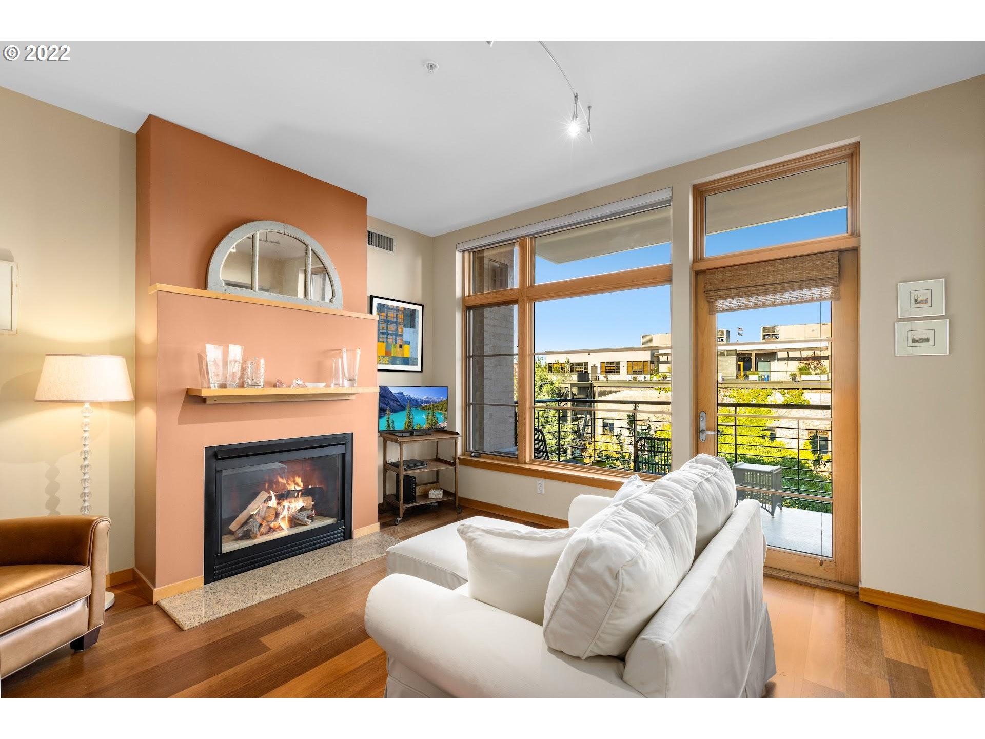 Photo #6: 22637296 Listing 