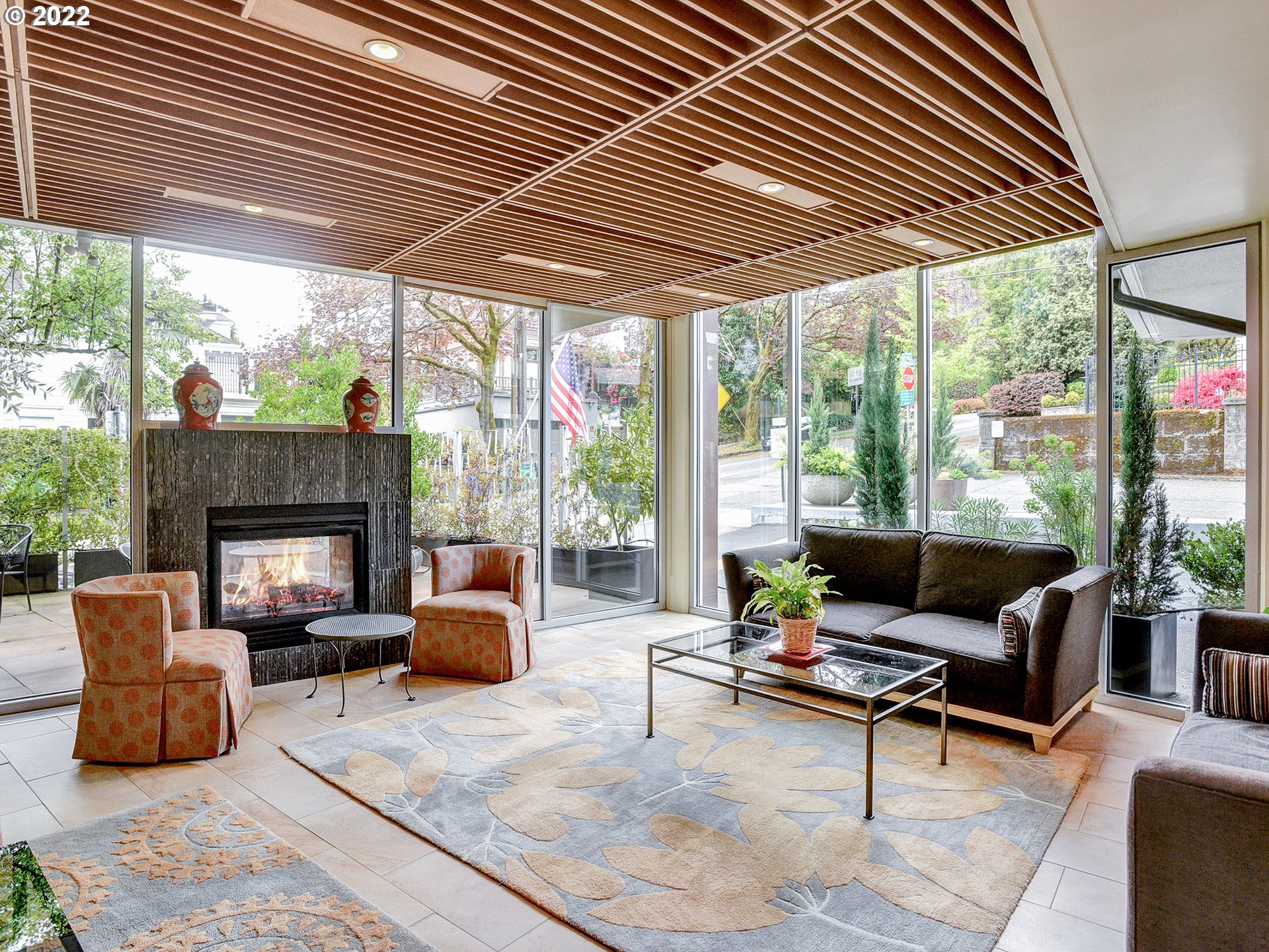 Photo #4: 22637638 Listing 