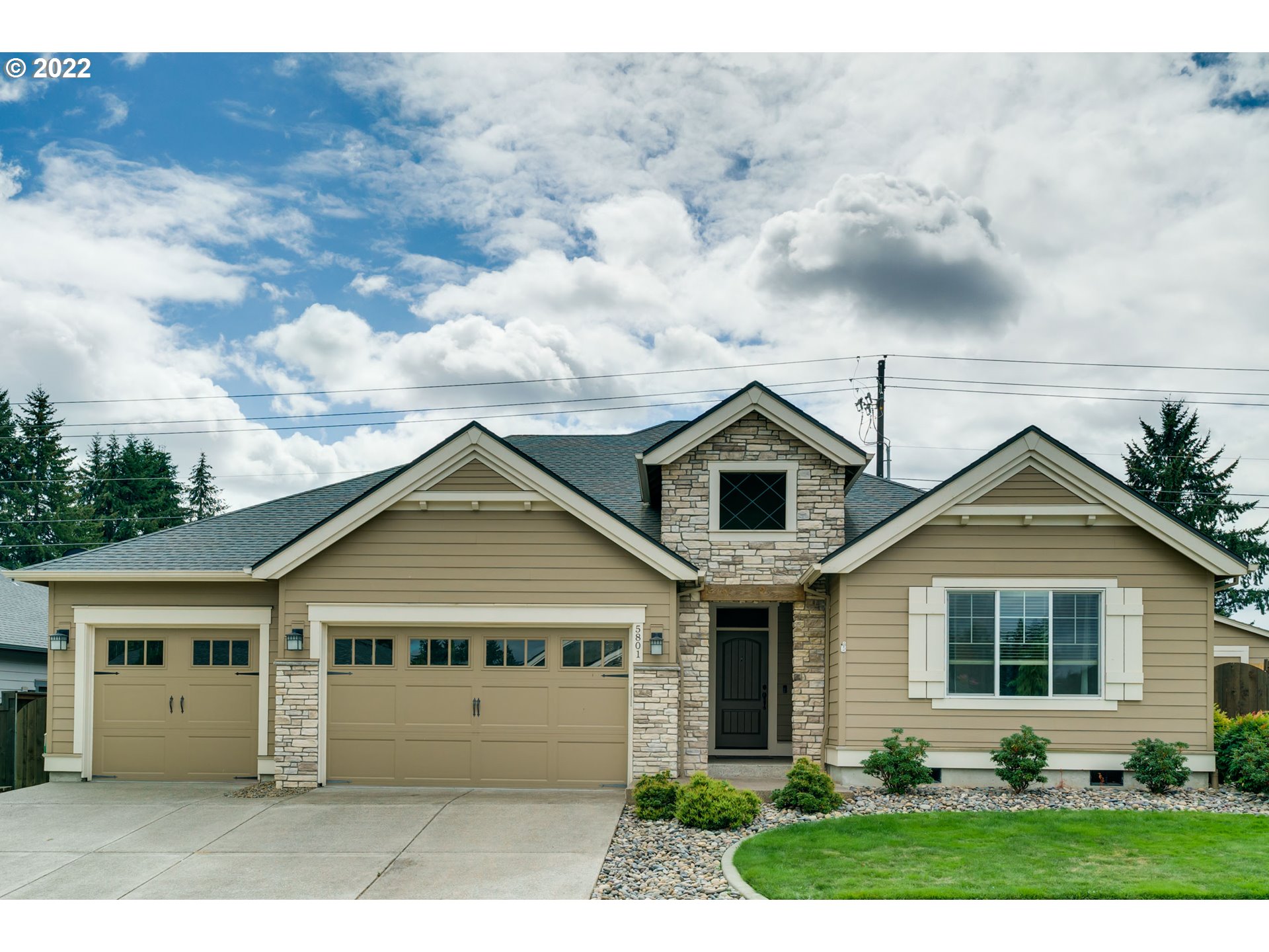 5801 NE 120th St, Vancouver, WA 98686