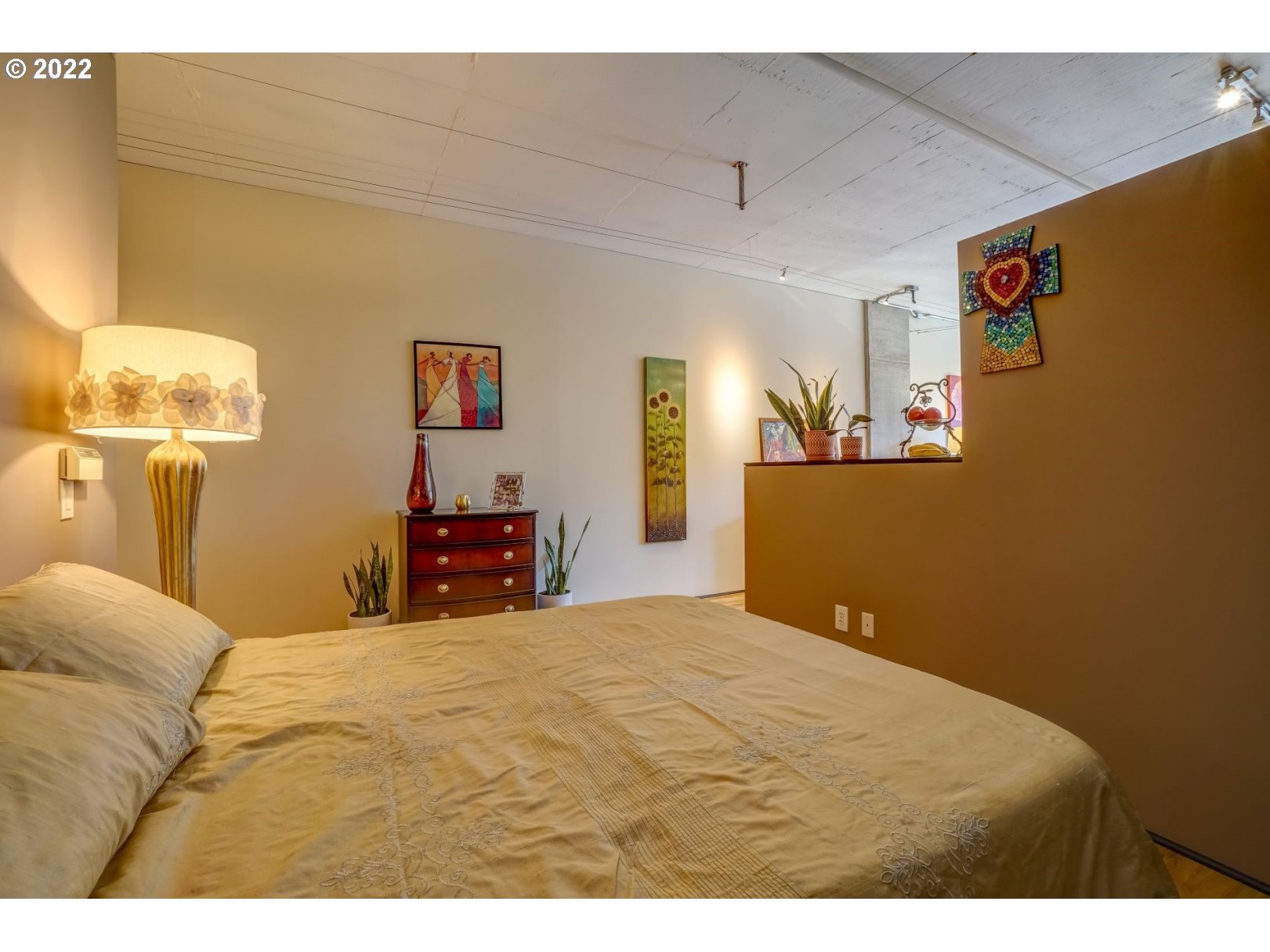 Photo #3: 22648749 Listing 
