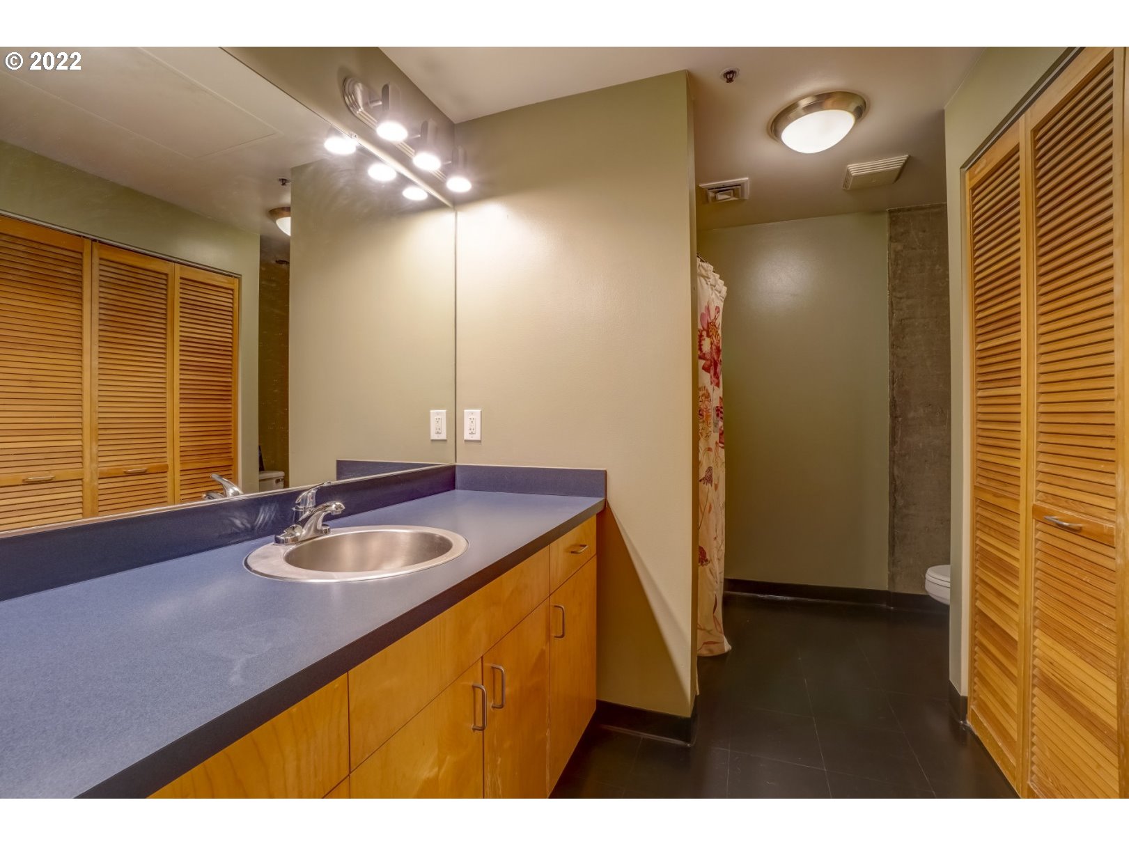Photo #4: 22648749 Listing 