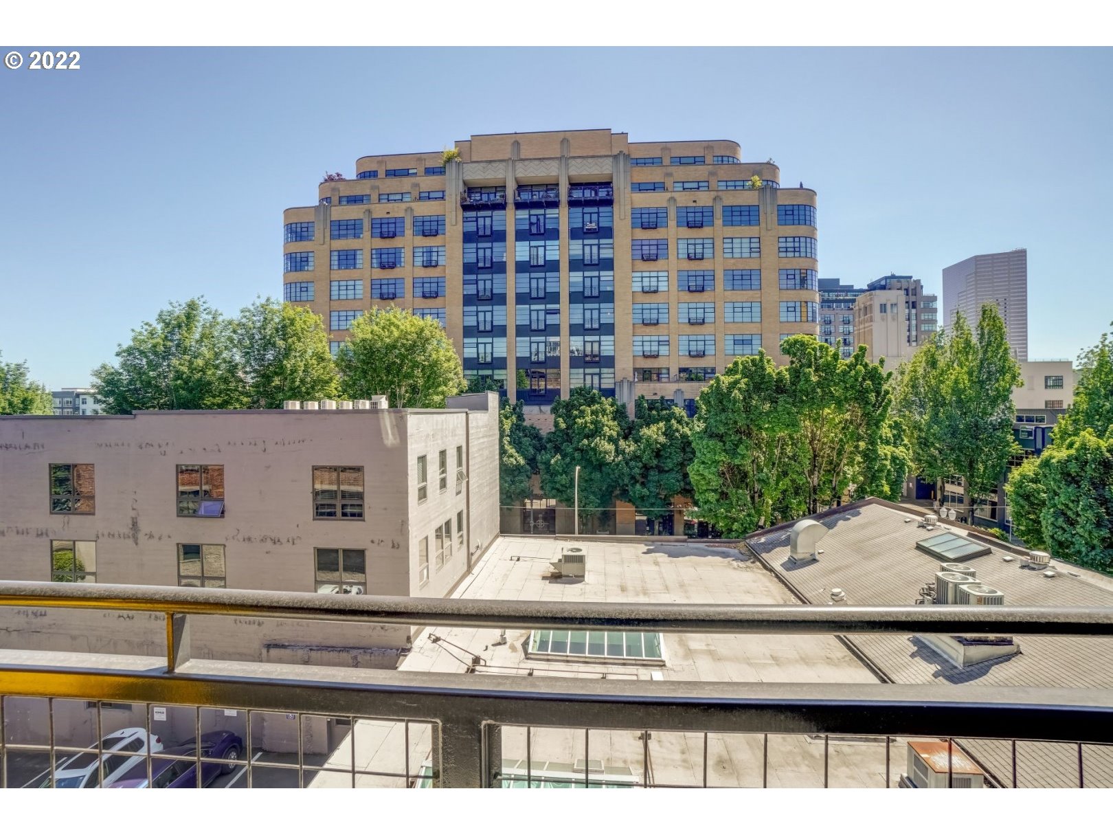 Photo #6: 22648749 Listing 