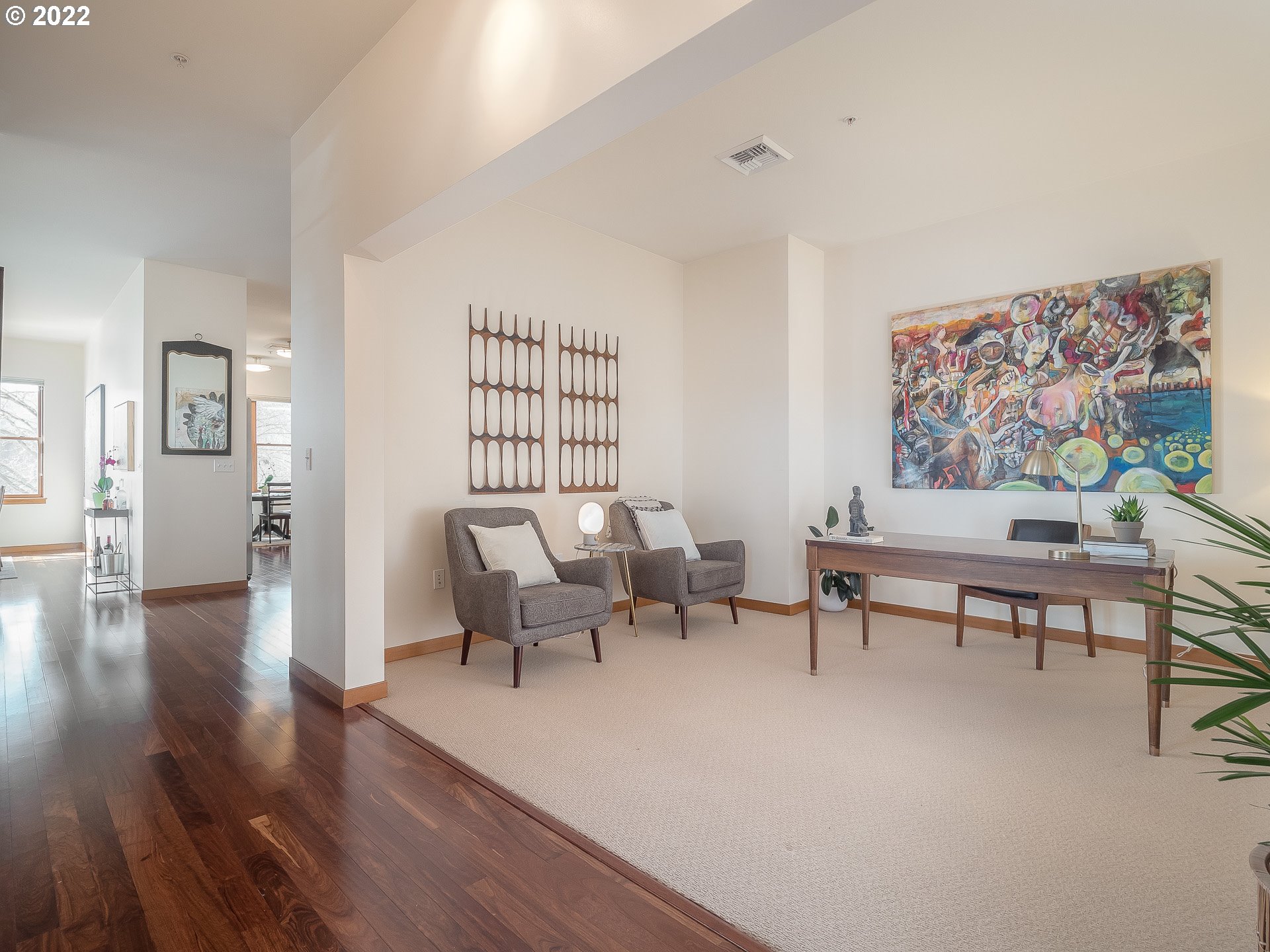 Photo #6: 22649939 Listing 