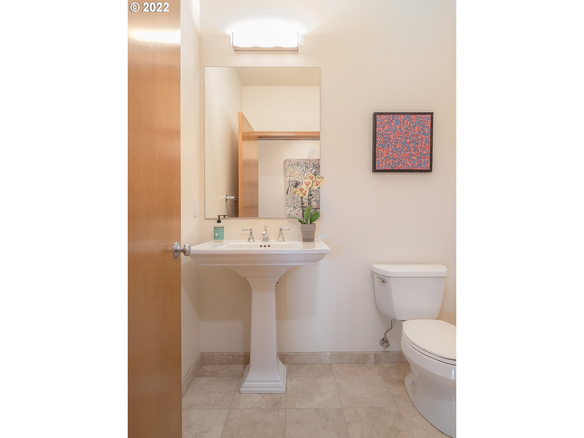 Photo #2: 22649939 Listing 