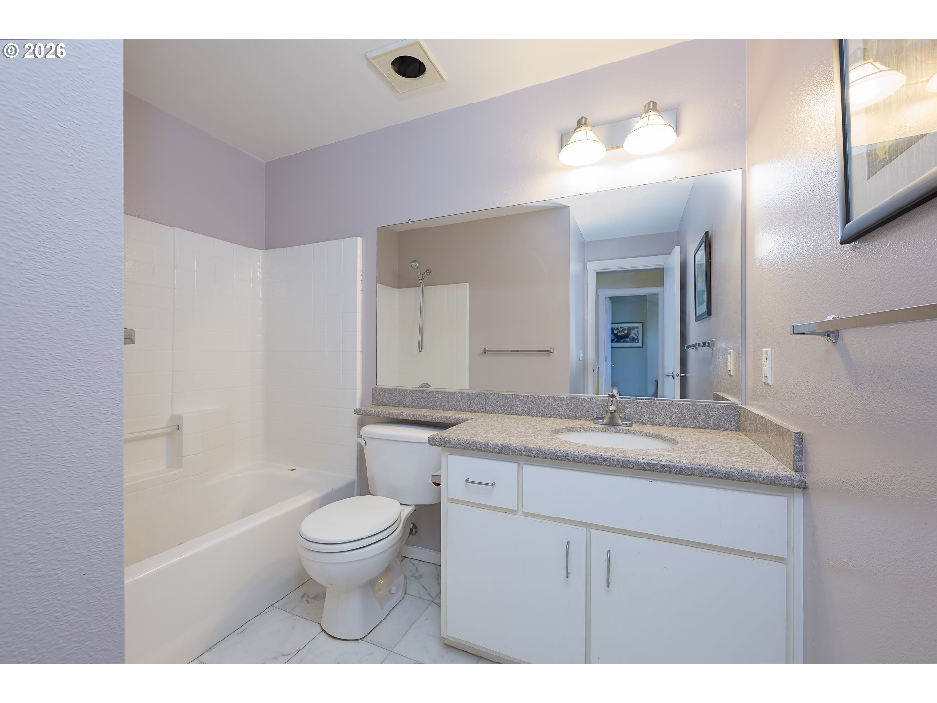 Photo #24: 226512474 Listing: Photo #24