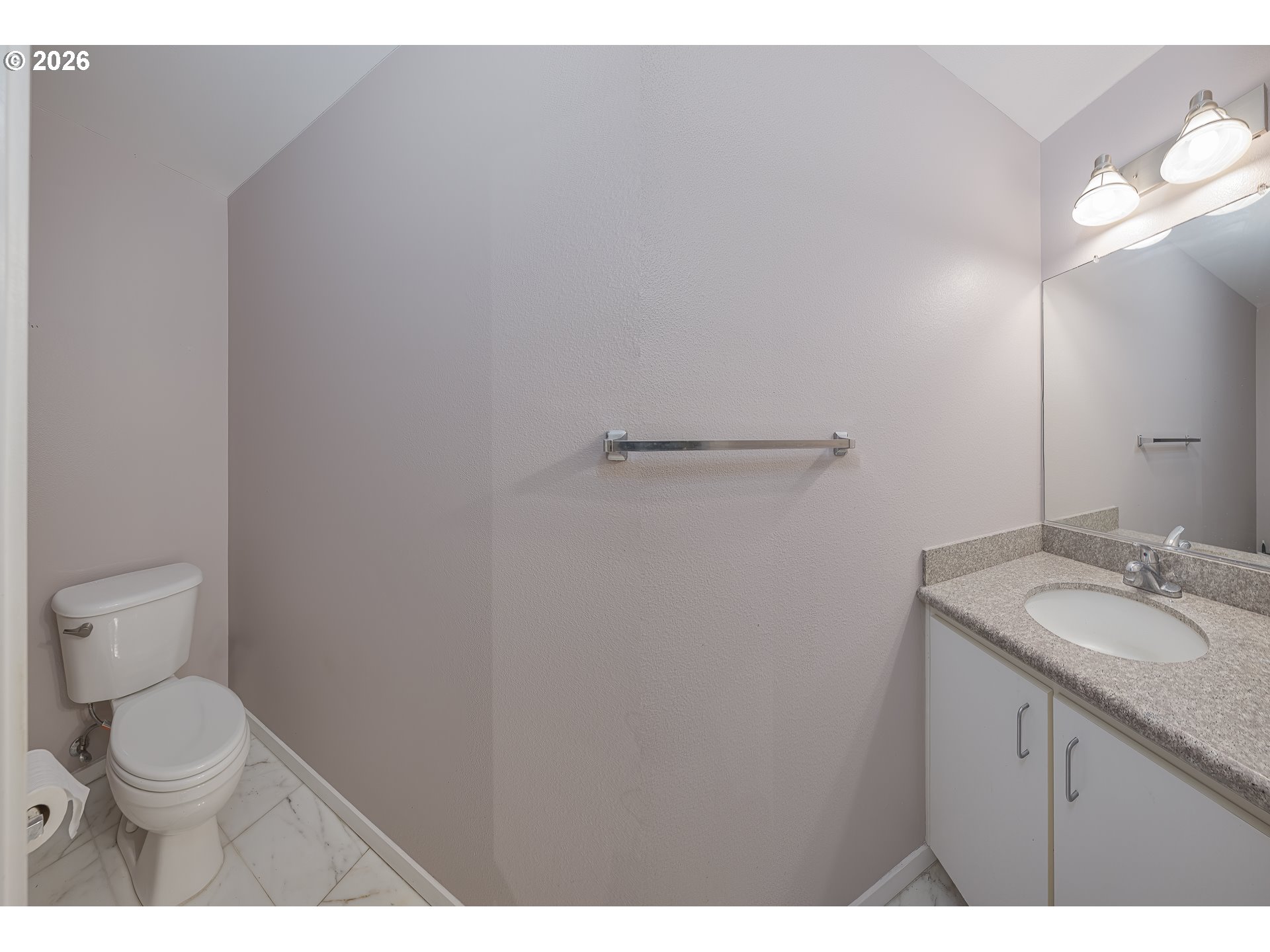 Photo #27: 226512474 Listing: Photo #27