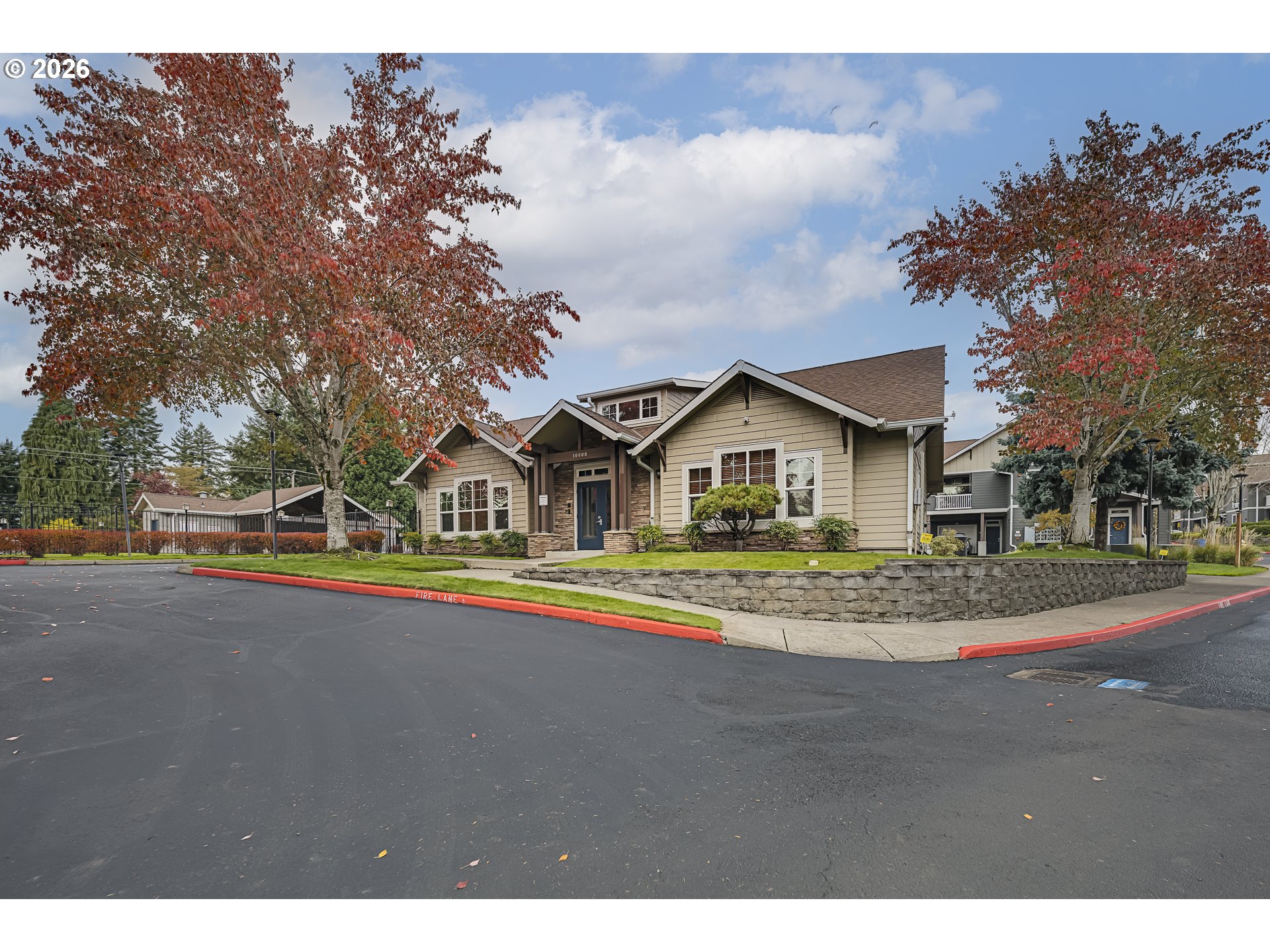 Photo #2: 226512474 Listing: Photo #2