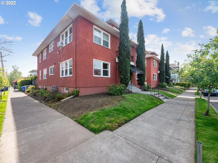 Photo #3: 22662421 Listing 