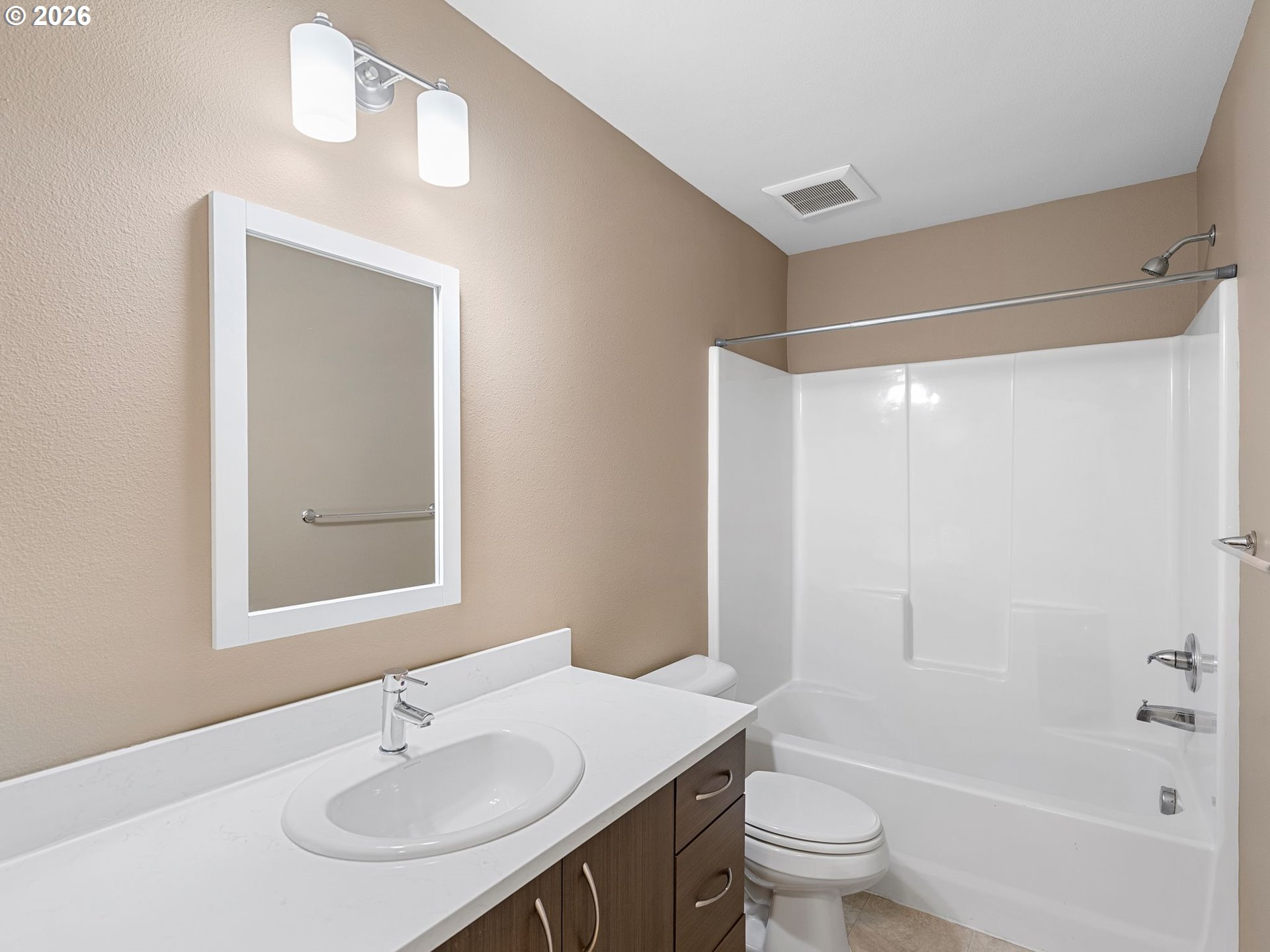 Photo #18: 226656803 Listing: Photo #18