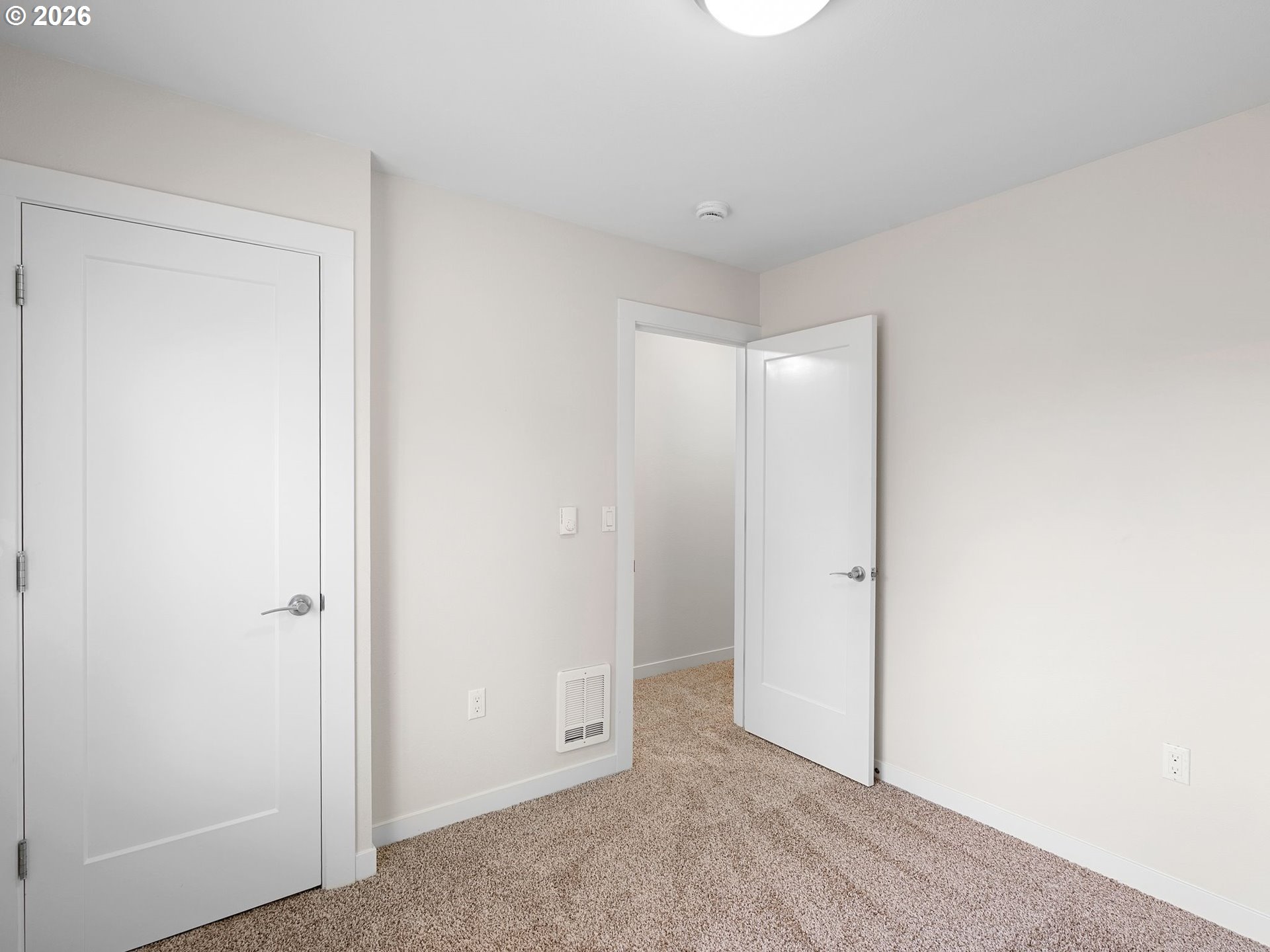 Photo #20: 226656803 Listing: Photo #20