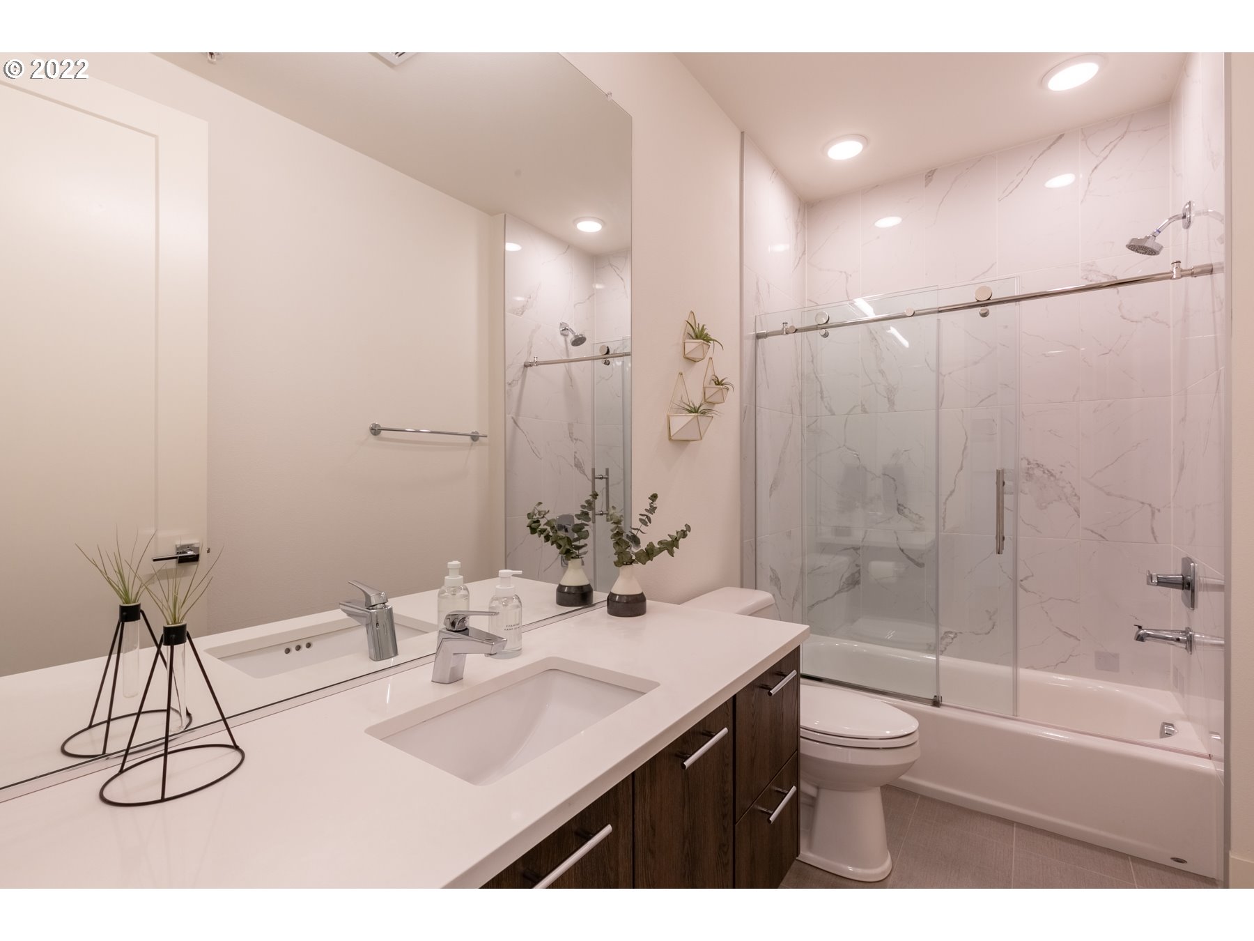 Photo #6: 22666025 Listing 