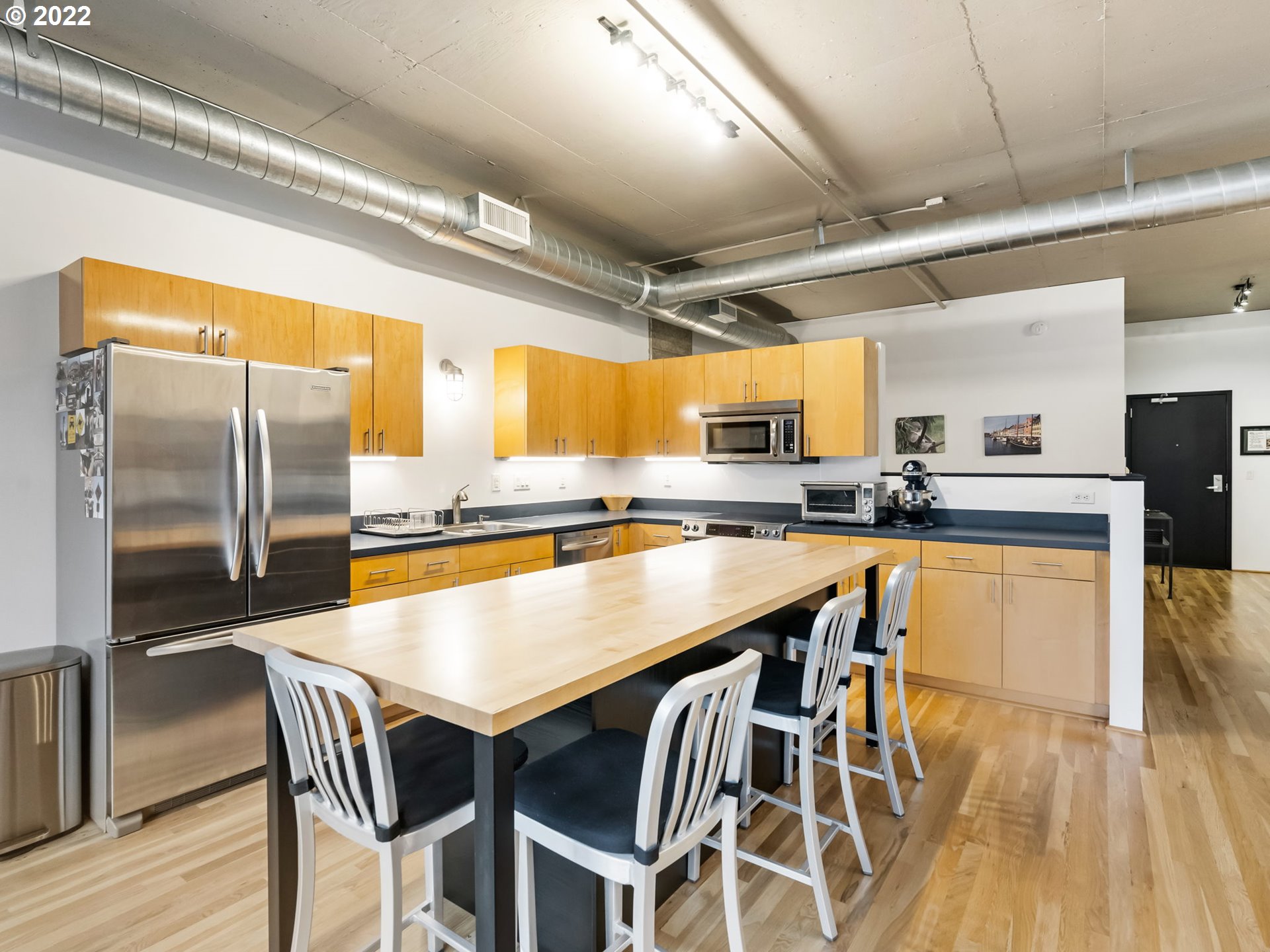 Photo #5: 22672150 Listing 