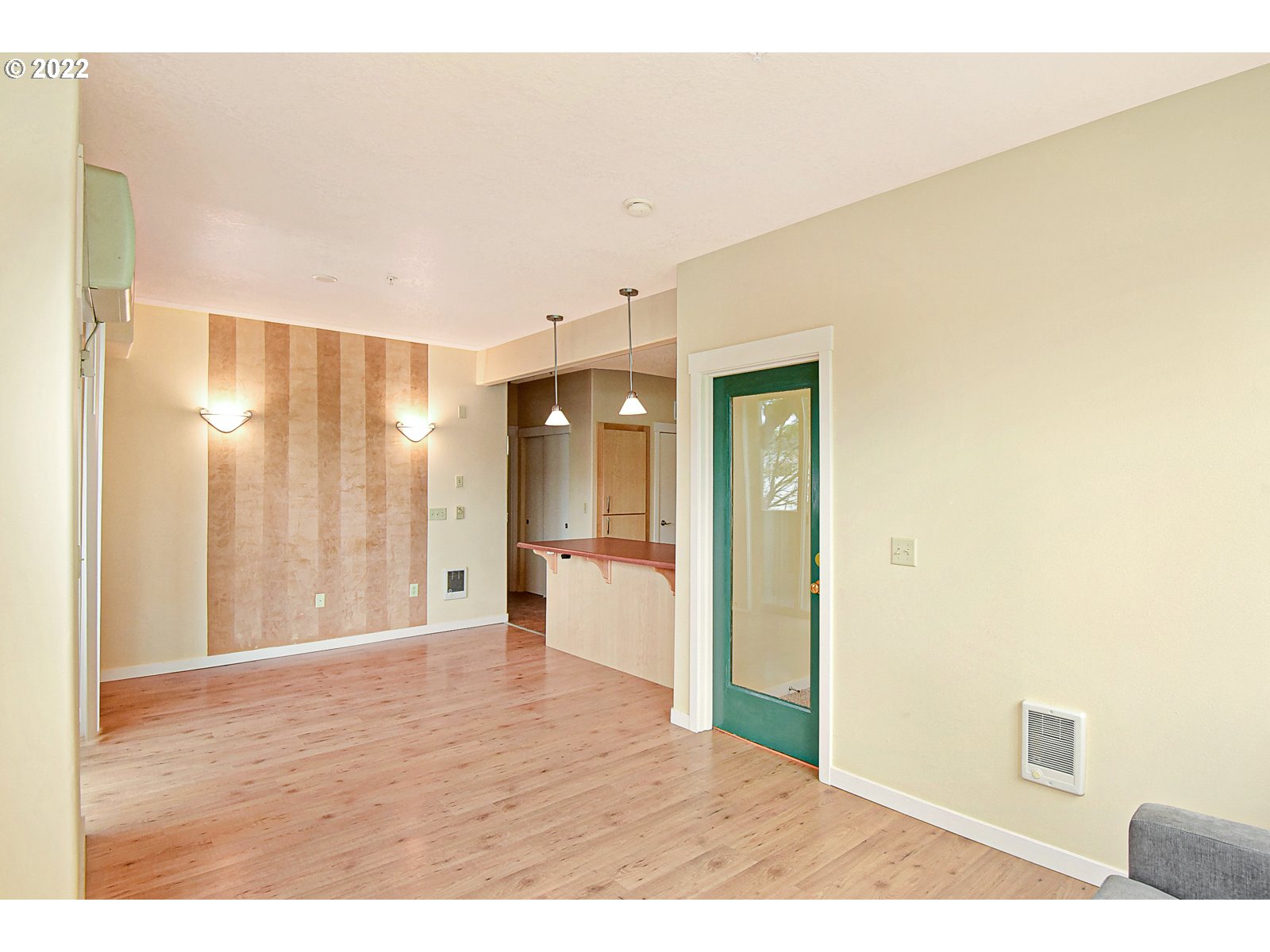 Photo #3: 22675322 Listing 