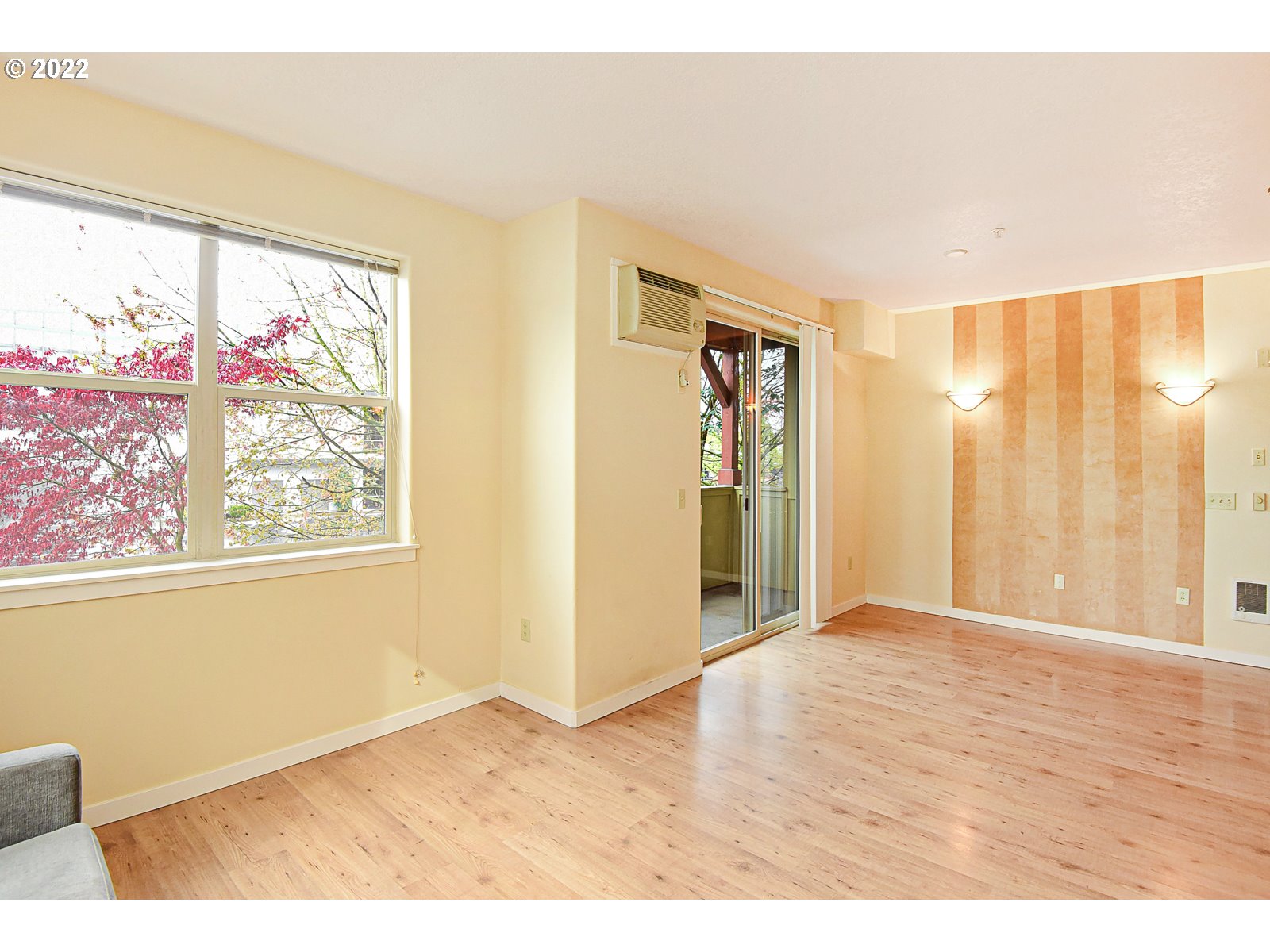 Photo #4: 22675322 Listing 