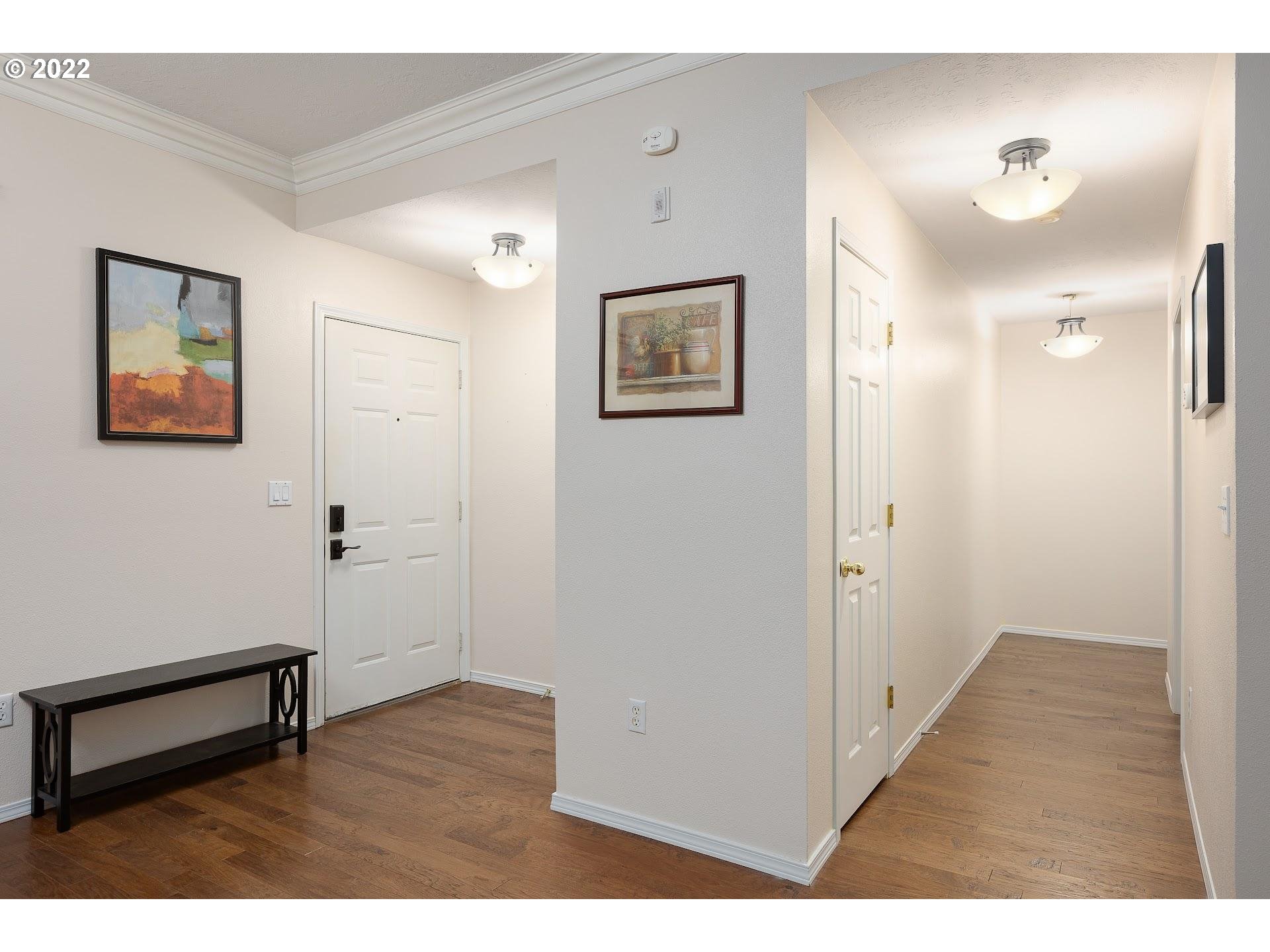 Photo #5: 22675439 Listing 