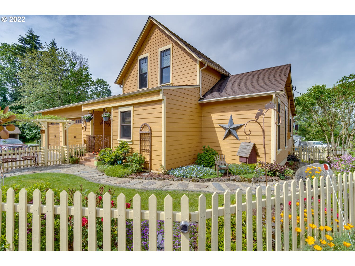 7  Ashland St, Kalama, WA 98625