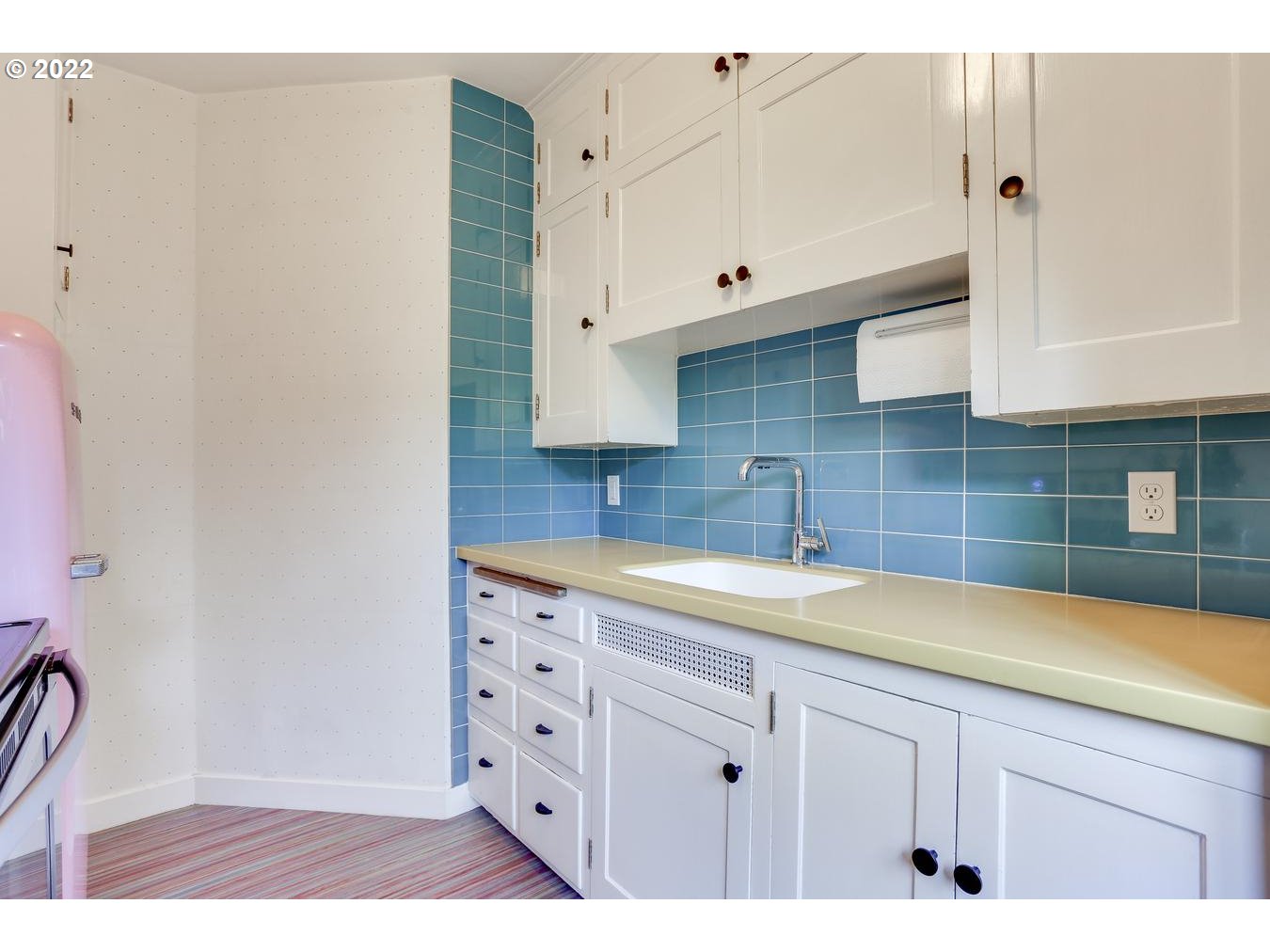 Photo #6: 22677333 Listing 