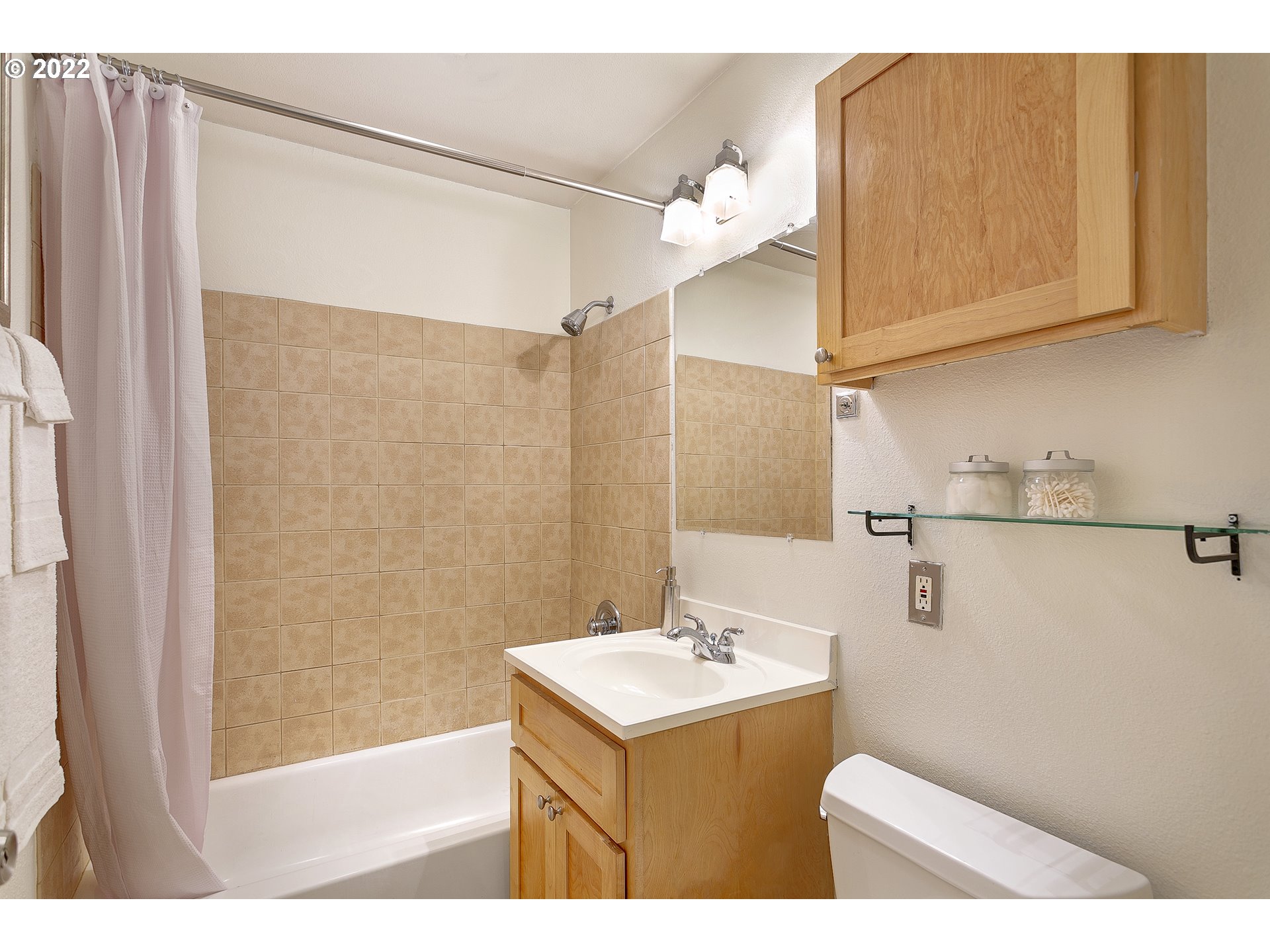 Photo #4: 22677936 Listing 