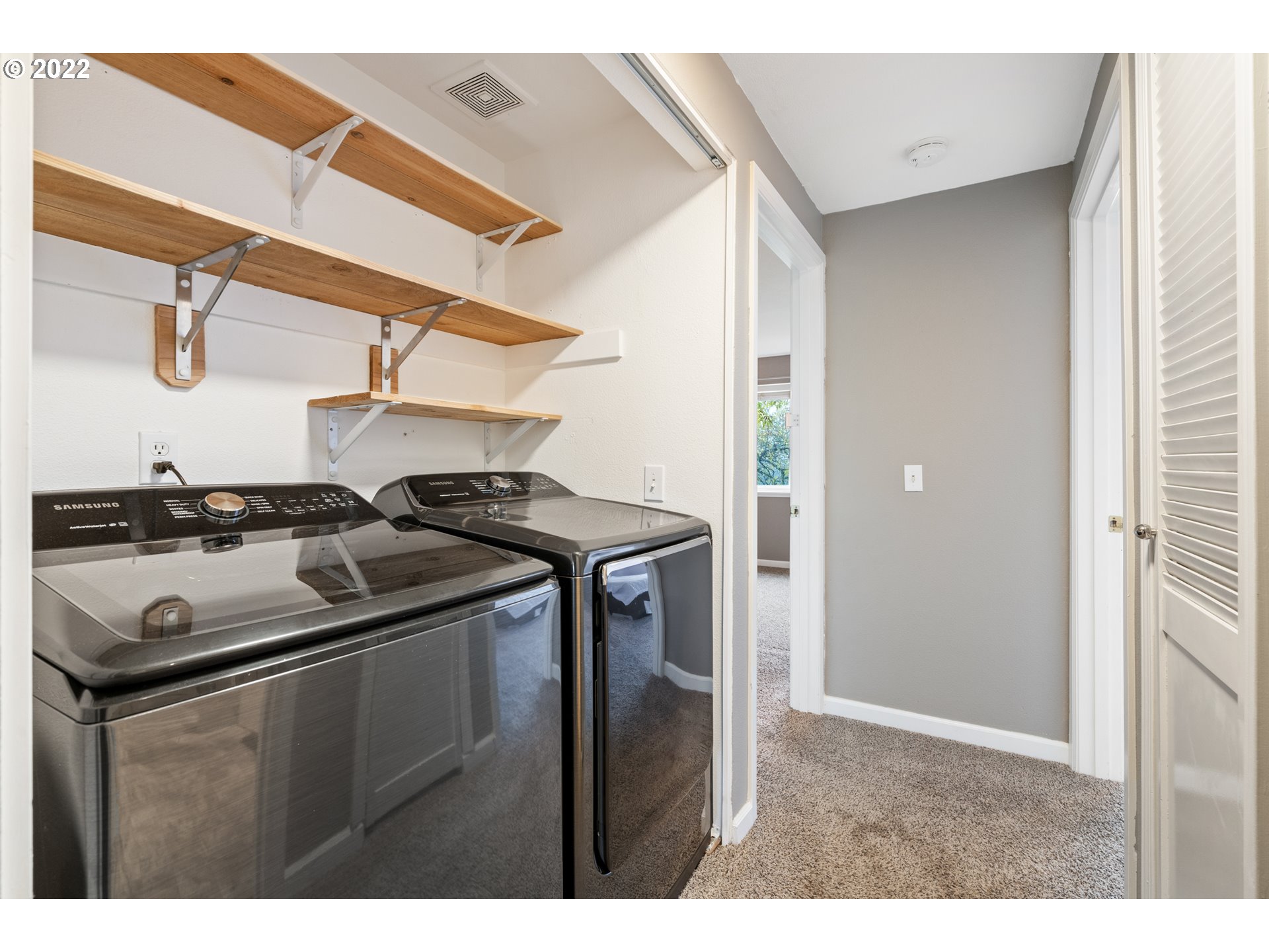 Photo #4: 22679507 Listing 