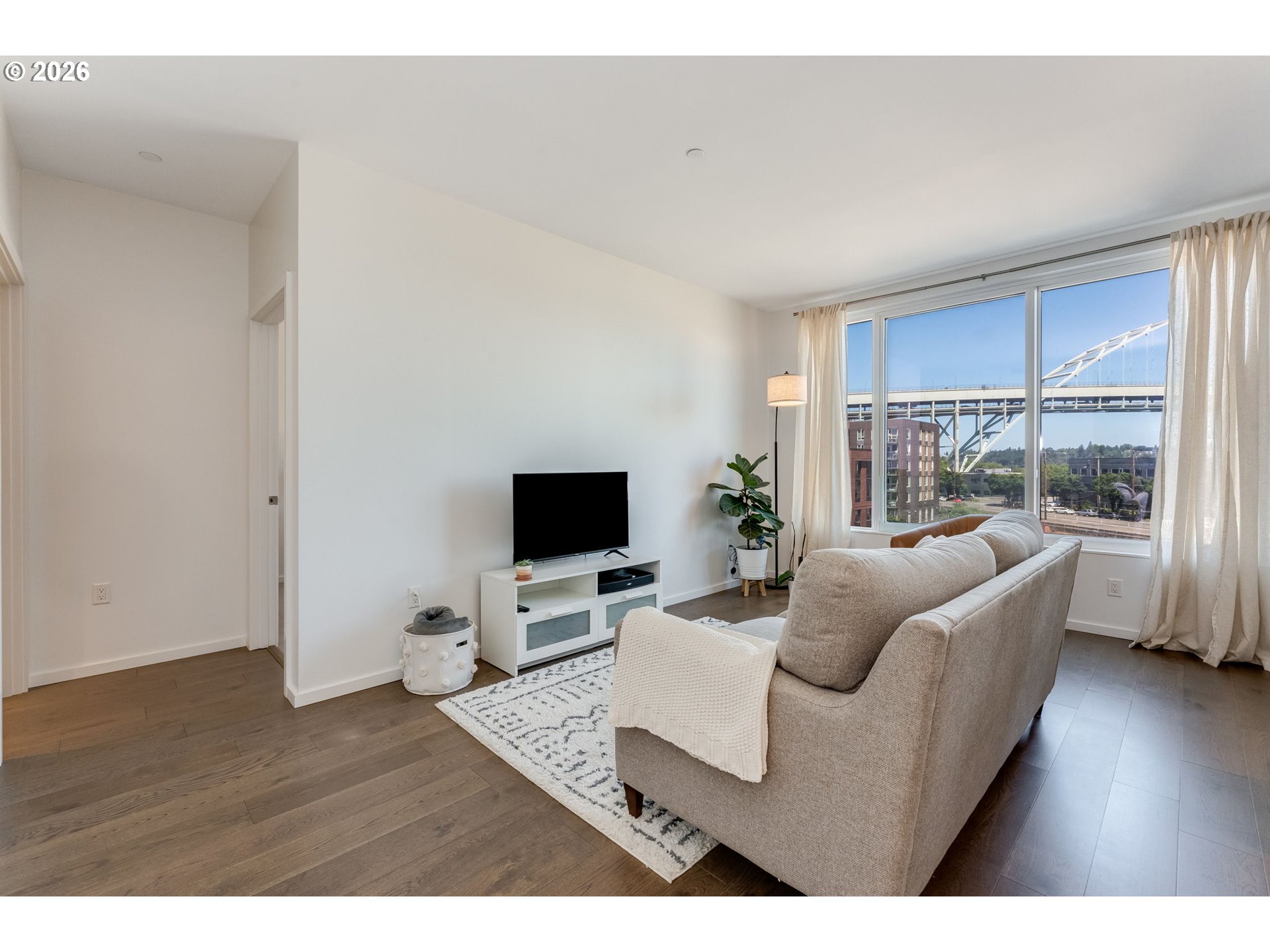 Photo #10: 226820163 Listing: Photo #10