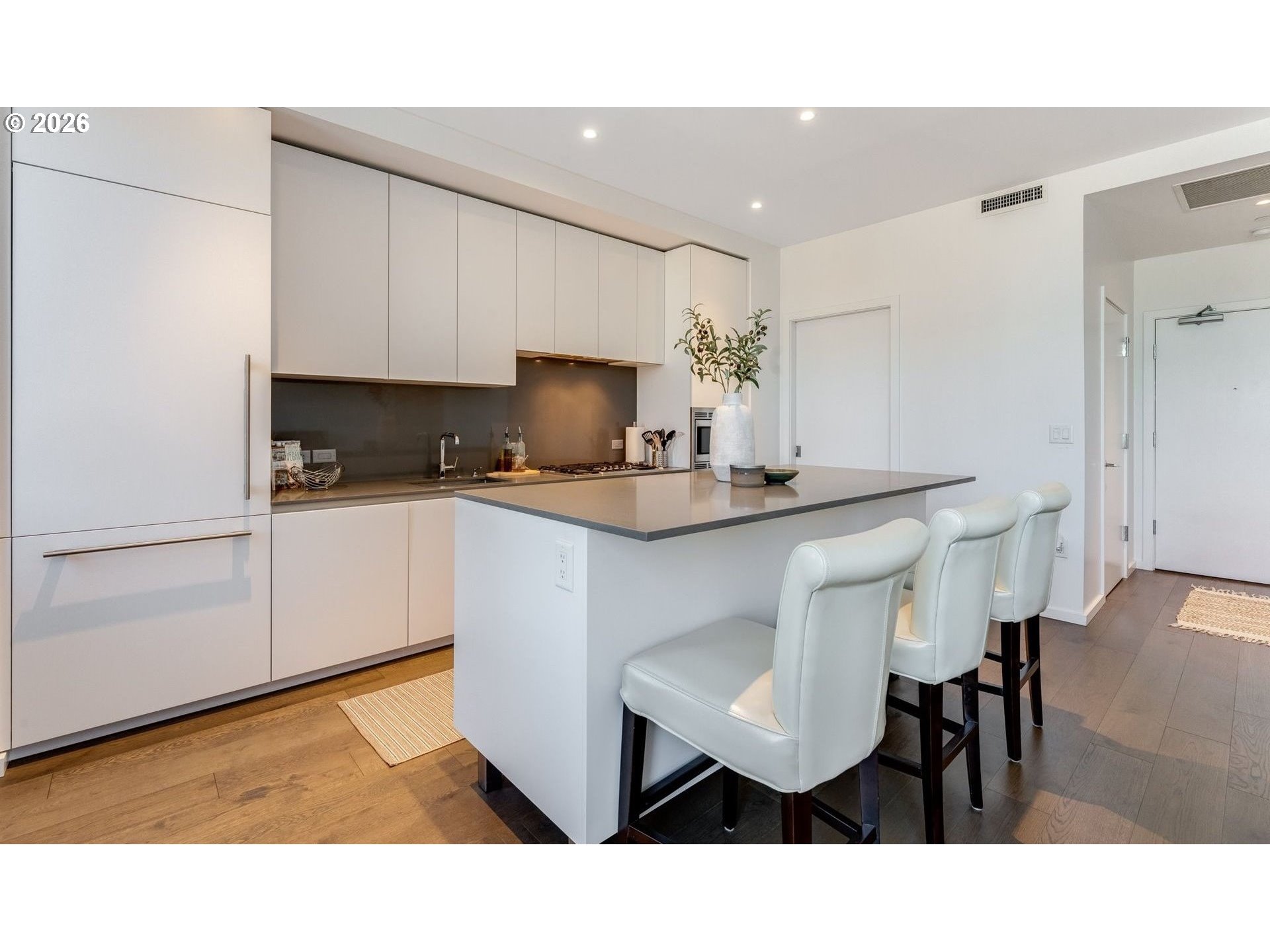 Photo #13: 226820163 Listing: Photo #13