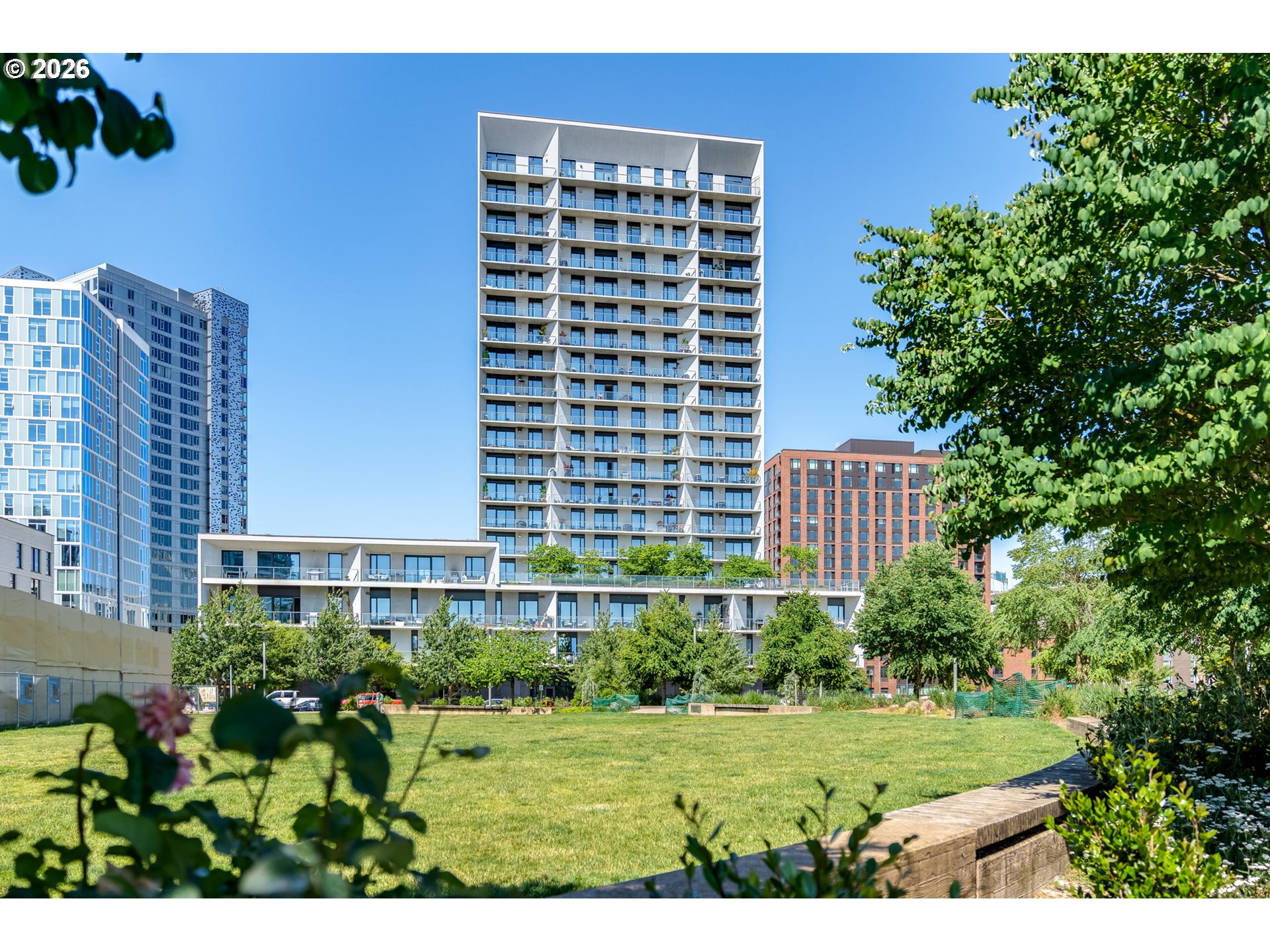 Photo #3: 226820163 Listing: Photo #3