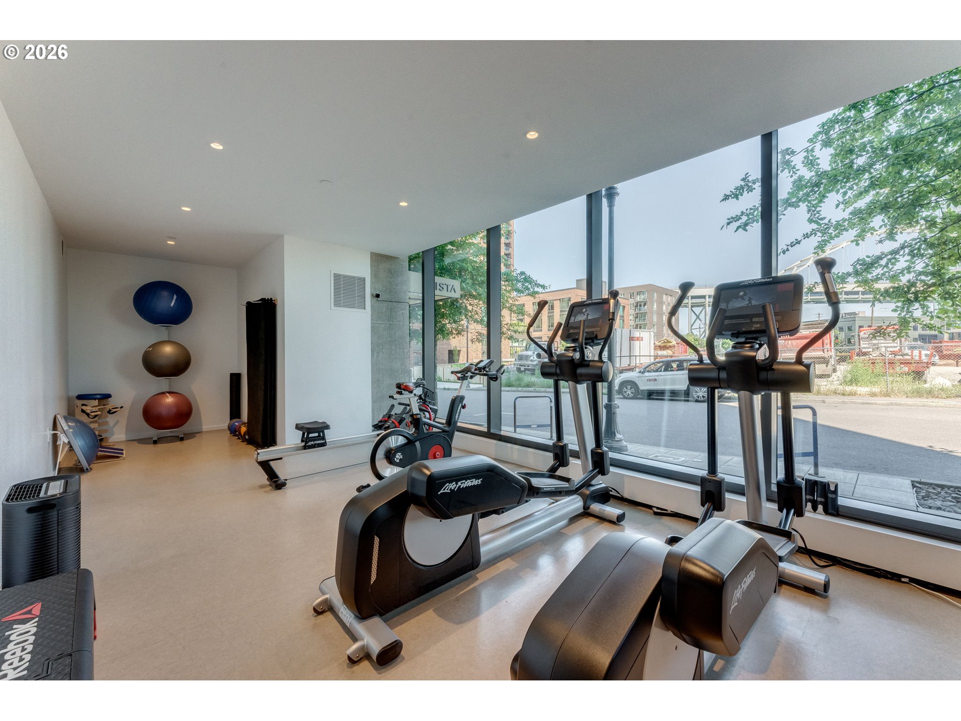 Photo #27: 226820163 Listing: Photo #27