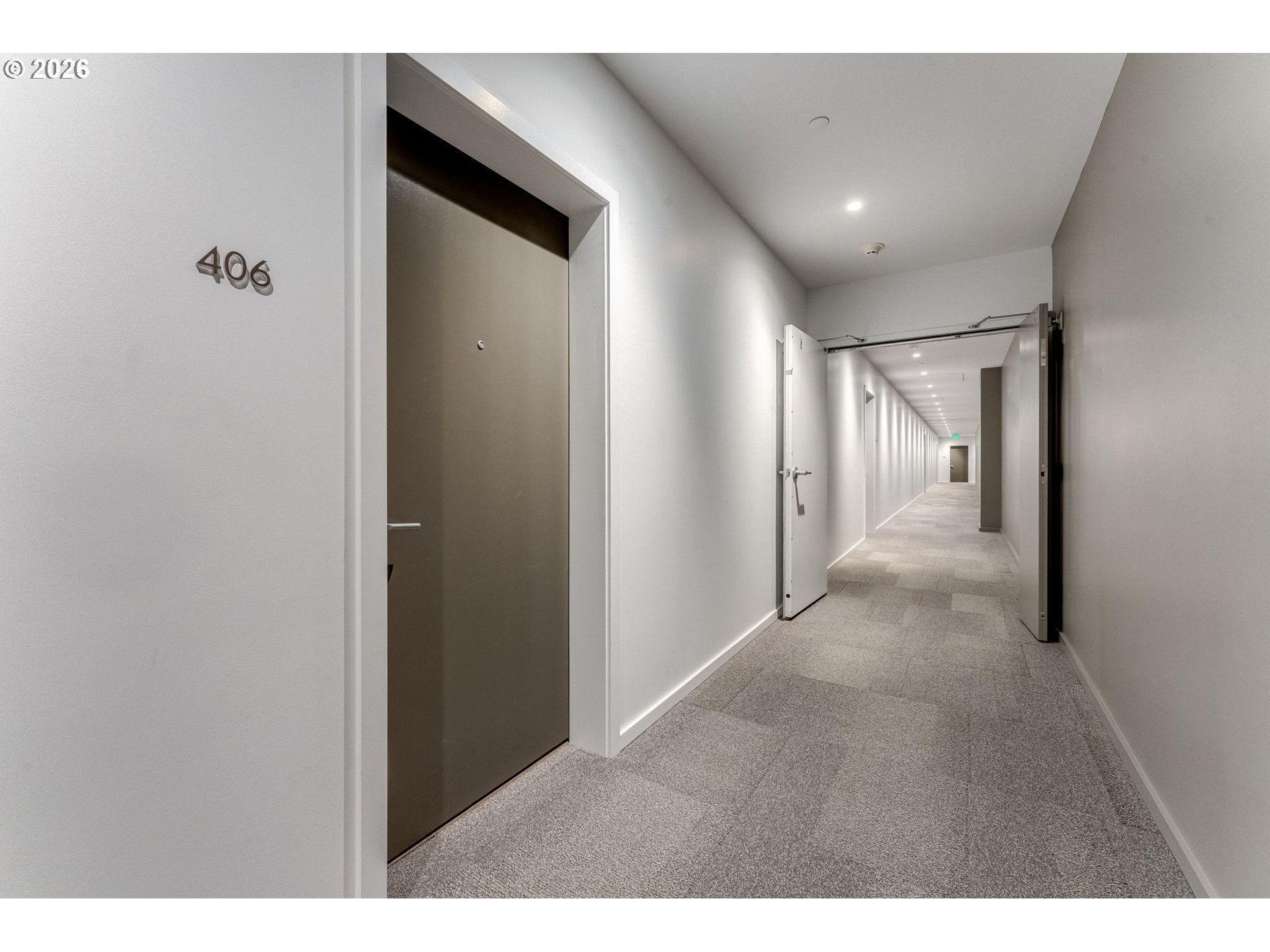 Photo #7: 226820163 Listing: Photo #7